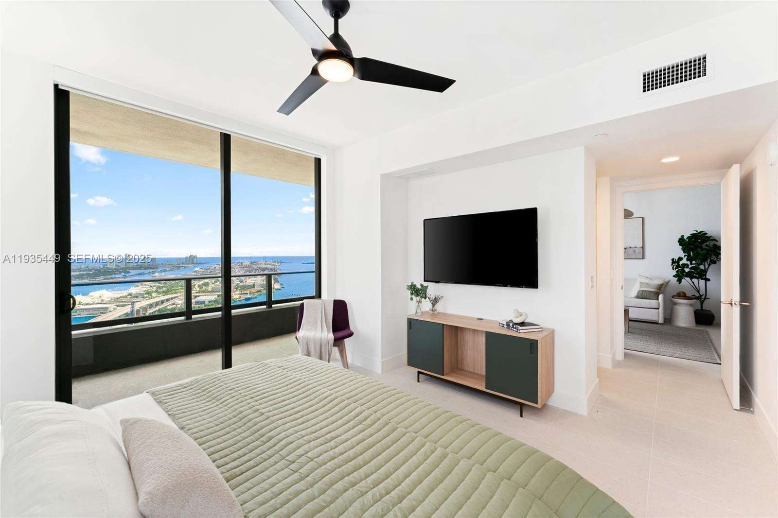 159 NE 6TH STREET - 159 6 St, Miami, FL 33132 | Picture 9