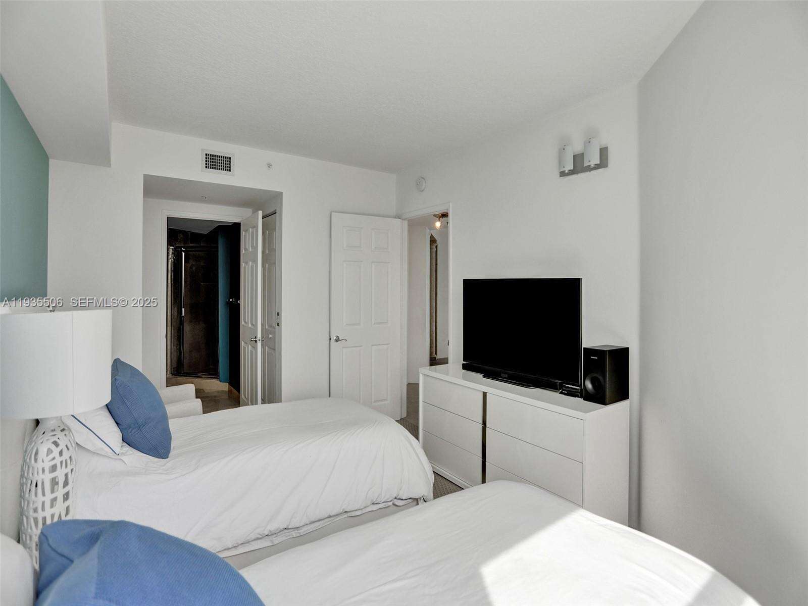 Hidden Bay at 3370 Hidden Bay Dr, Aventura, FL 33180 - For Sale photo 38