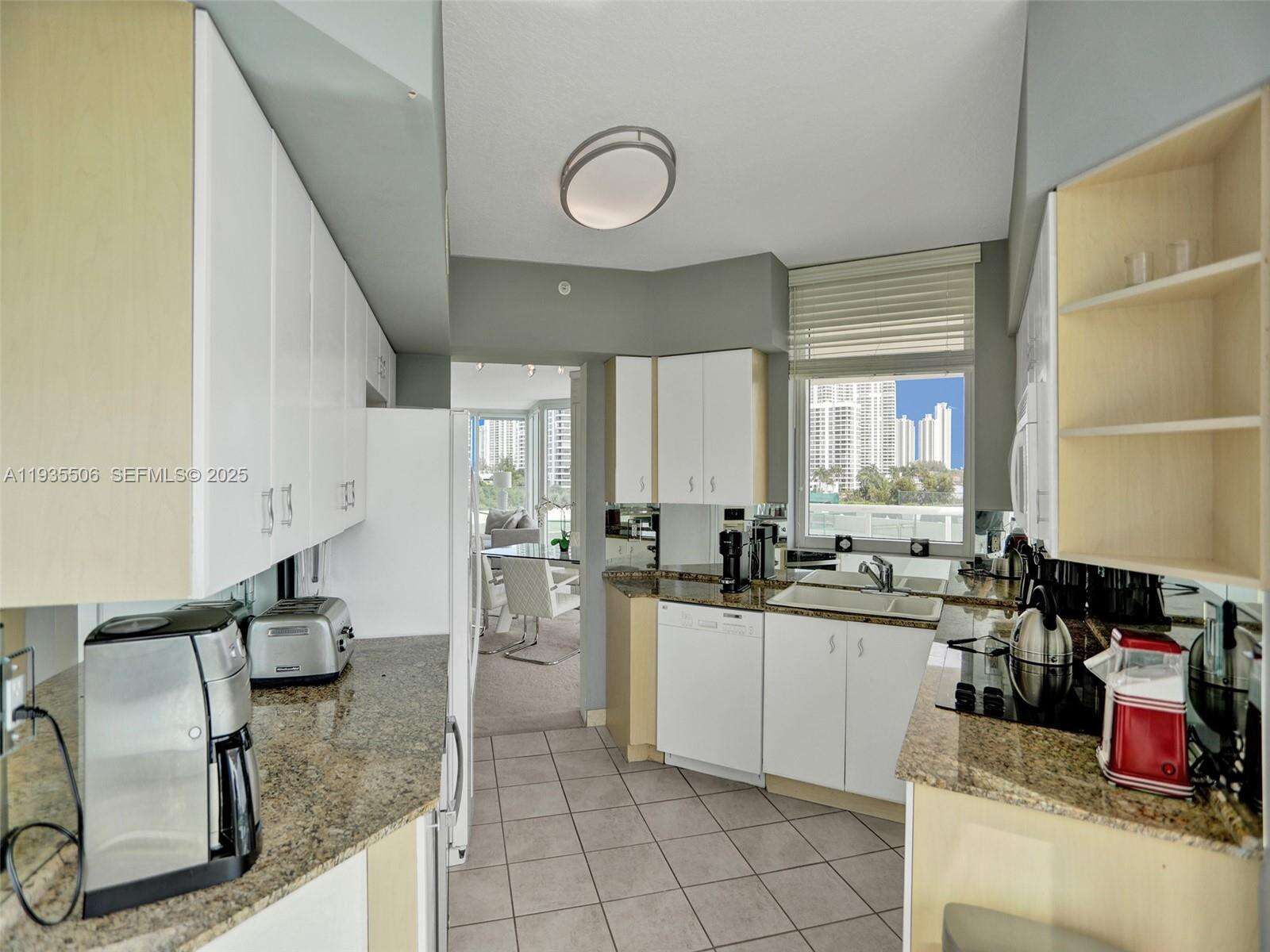 Hidden Bay at 3370 Hidden Bay Dr, Aventura, FL 33180 - For Sale photo 10