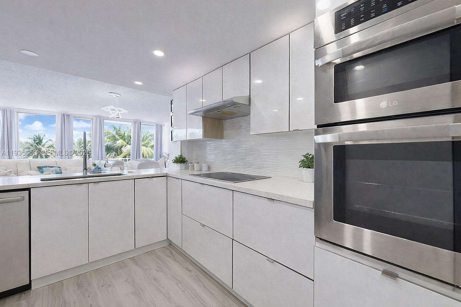 Grandview Palace at 7601 Treasure Dr, North Bay Village, FL 33141 - For Sale photo 25