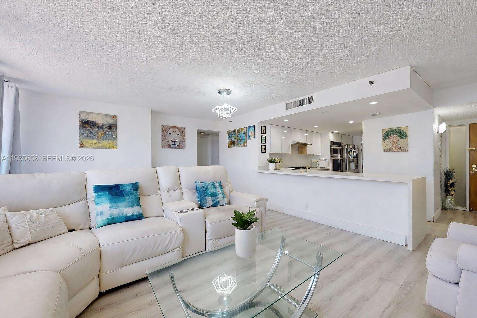 Grandview Palace at 7601 Treasure Dr, North Bay Village, FL 33141 - For Sale photo 32