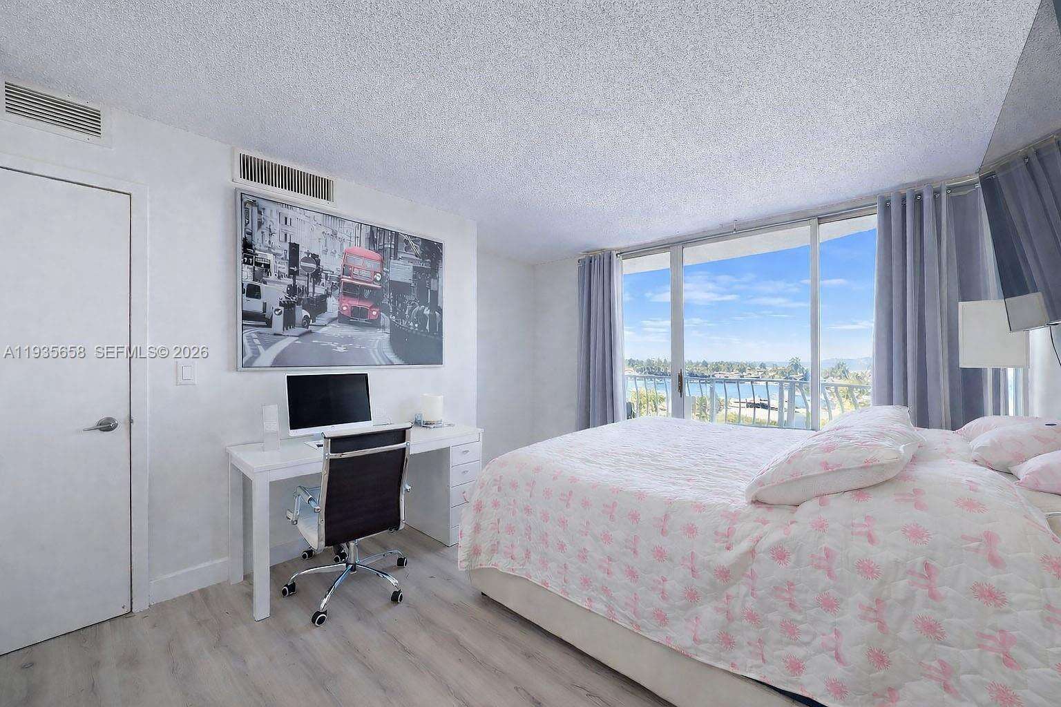 Grandview Palace at 7601 Treasure Dr, North Bay Village, FL 33141 - For Sale photo 42