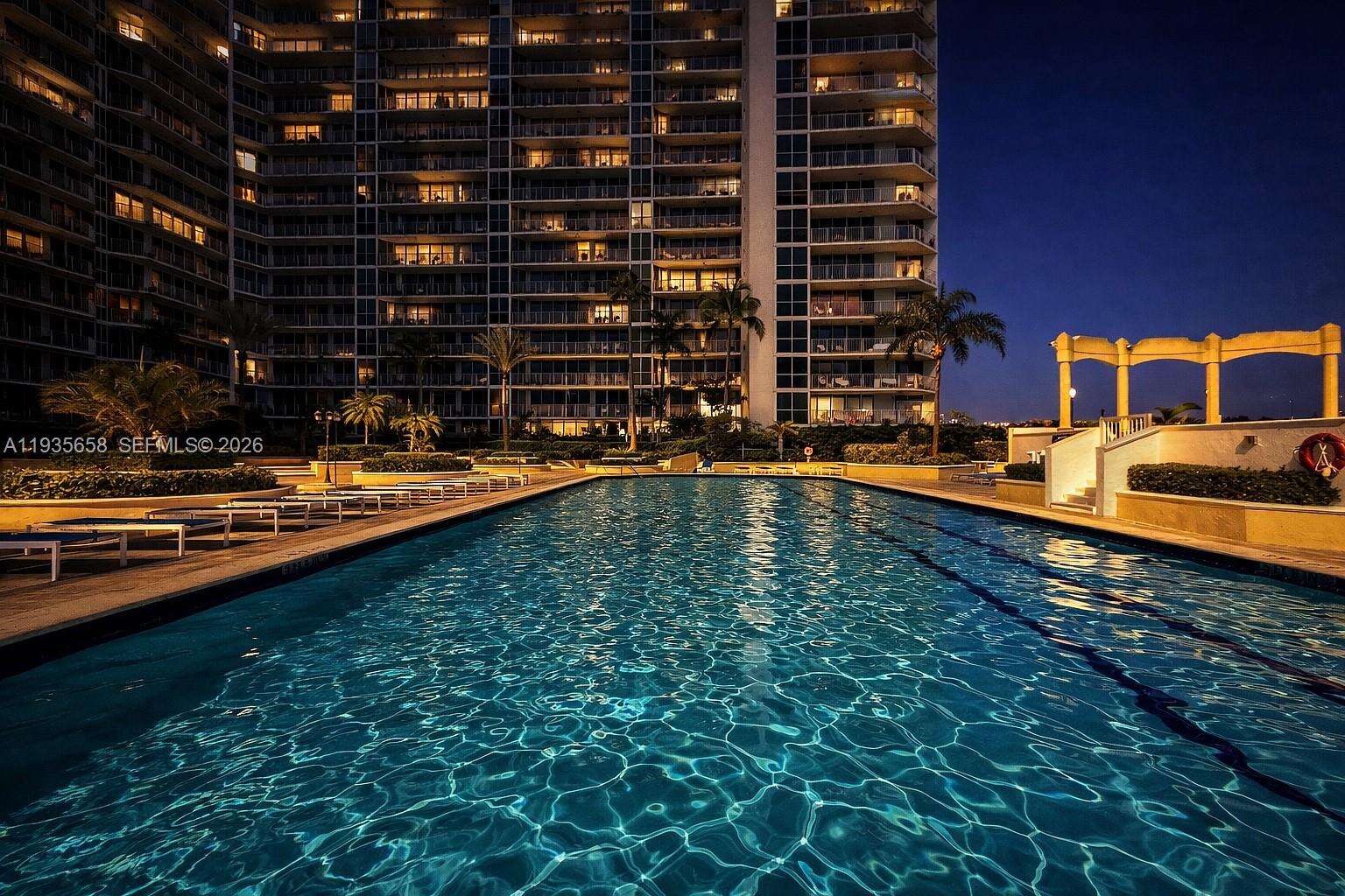 Grandview Palace at 7601 Treasure Dr, North Bay Village, FL 33141 - For Sale photo 60