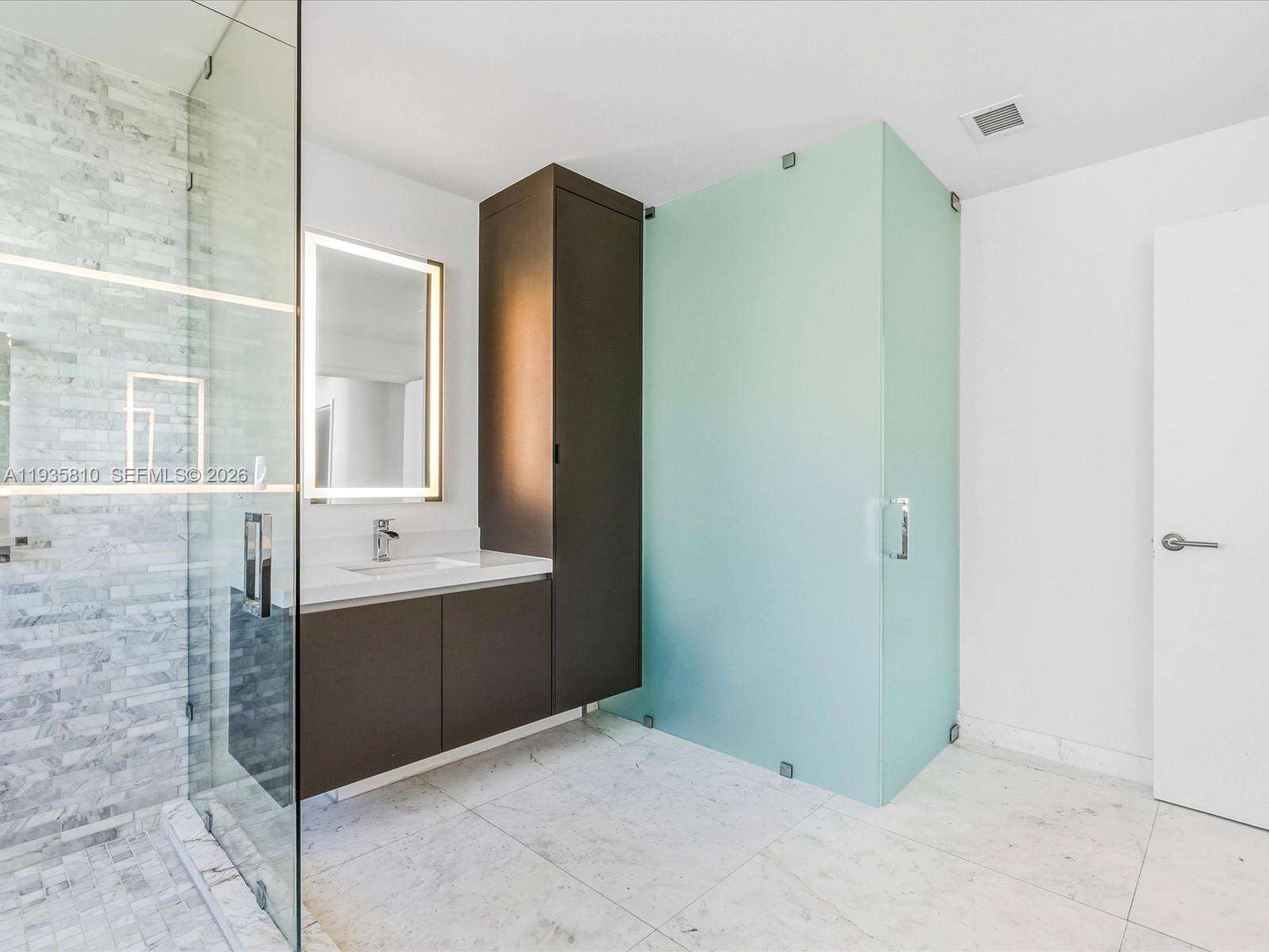 PARAMOUNT MIAMI WORLDCENTER - 851 1 Ave, Miami, FL 33132 | Picture 26