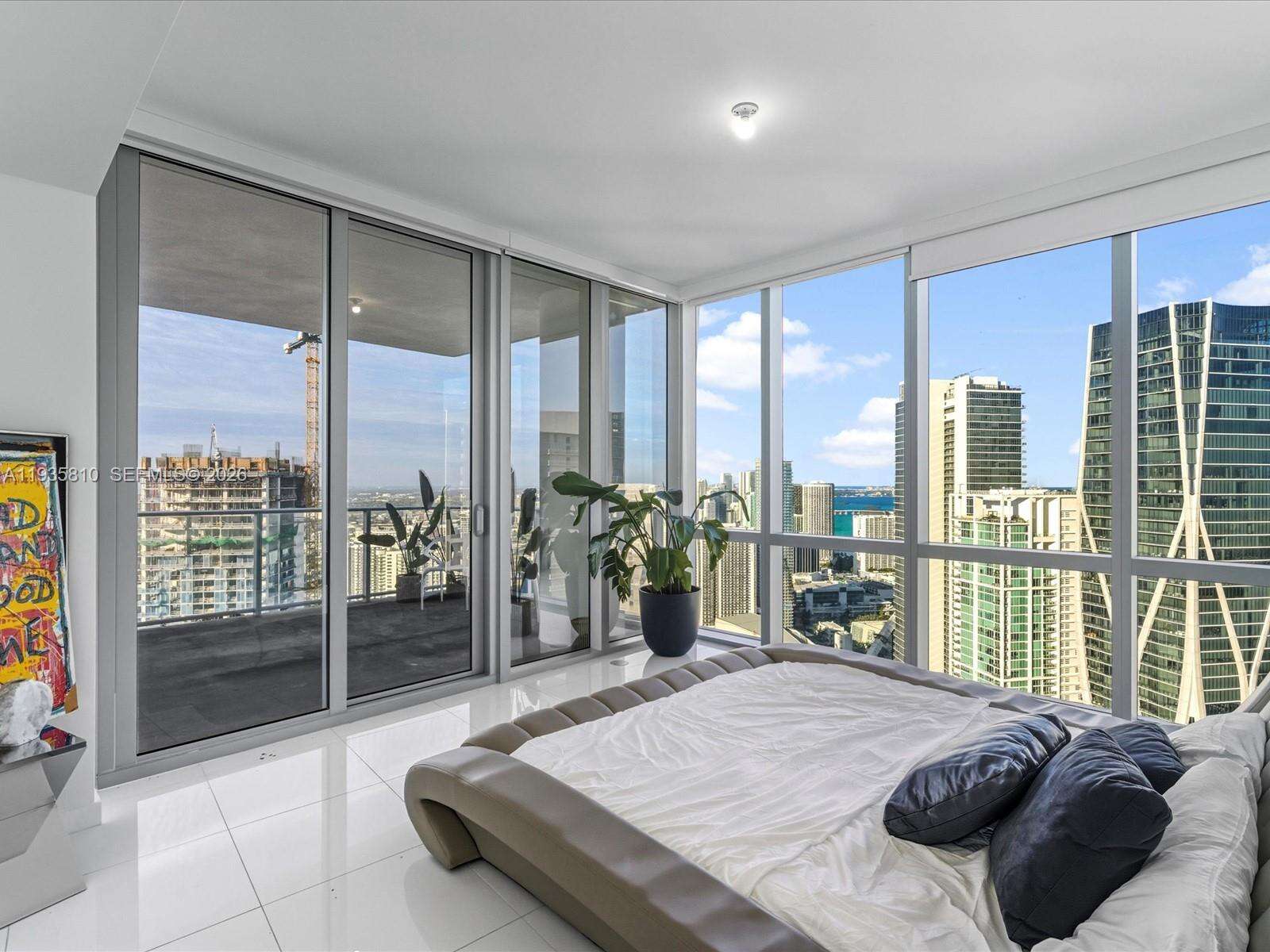 PARAMOUNT MIAMI WORLDCENTER - 851 1 Ave, Miami, FL 33132 | Picture 34