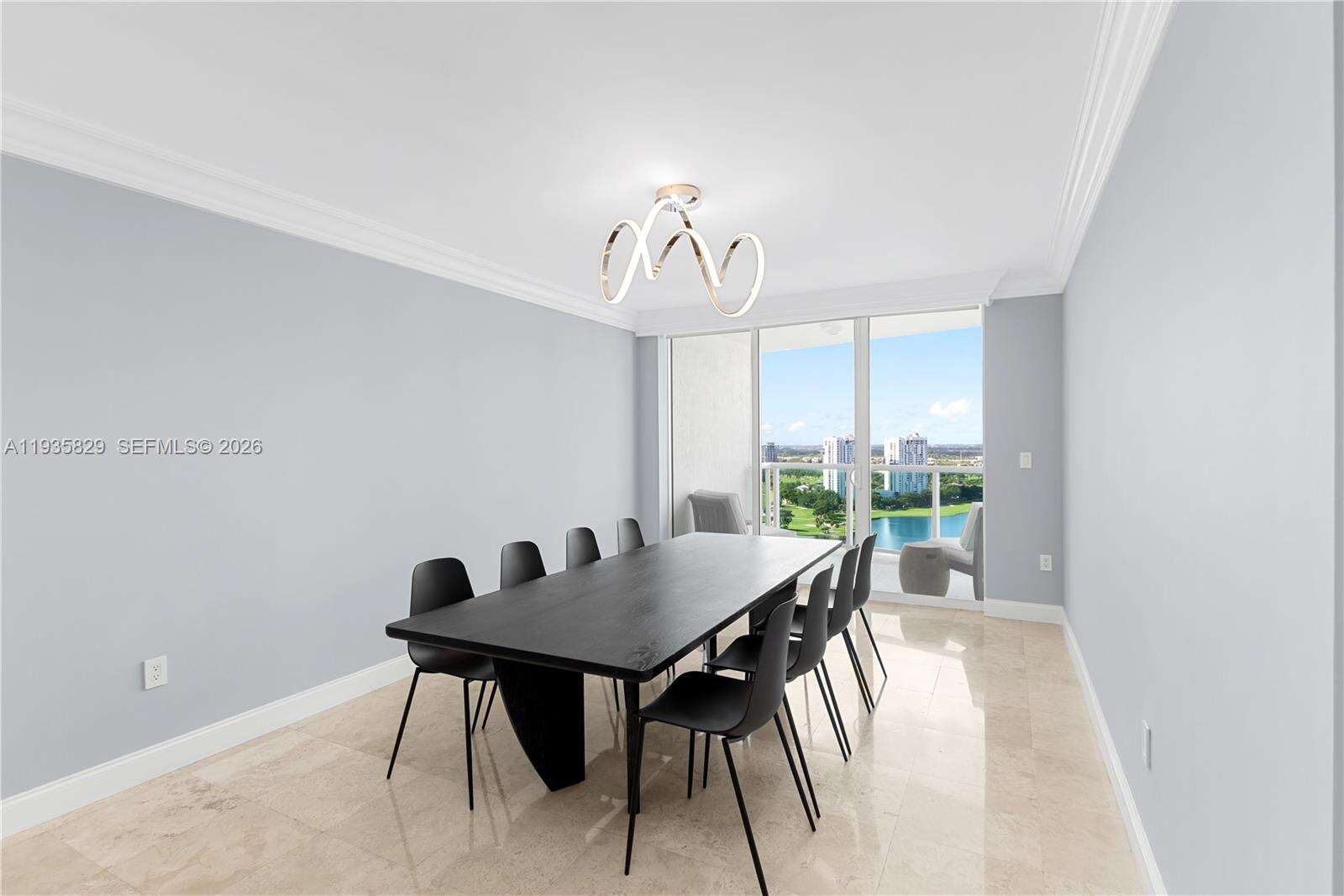 HAMPTONS SOUTH - 20201 Country Club Dr, Aventura, FL 33180 | Picture 14