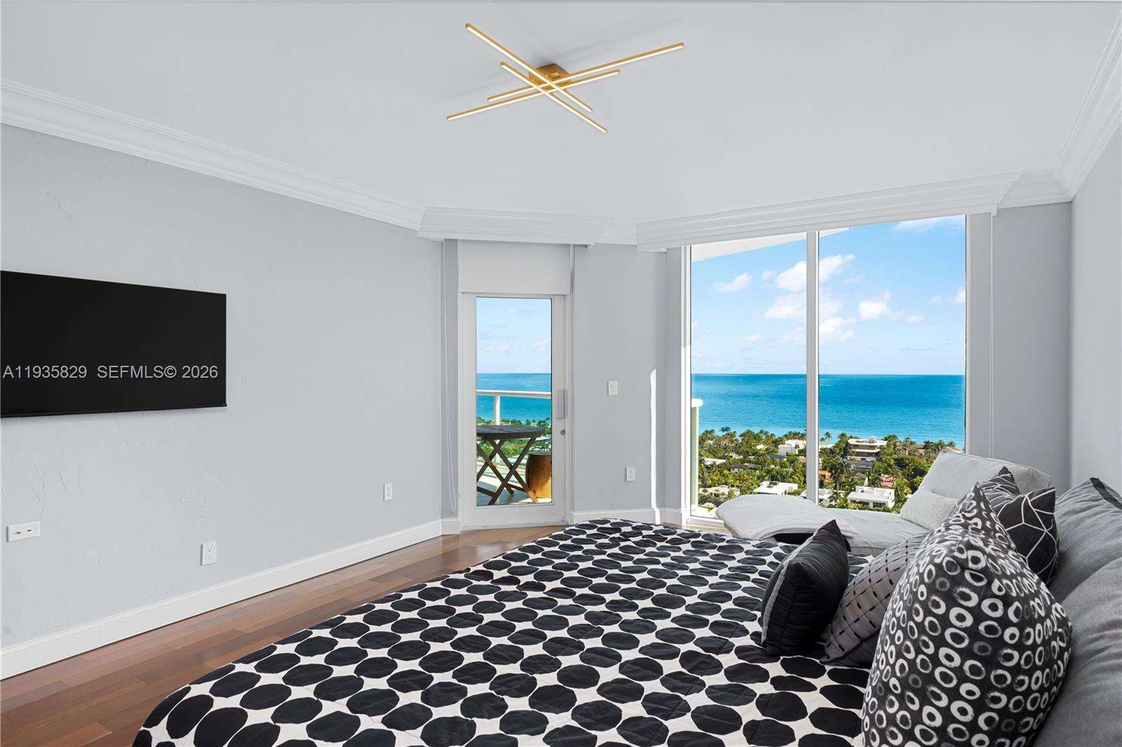 HAMPTONS SOUTH - 20201 Country Club Dr, Aventura, FL 33180 | Picture 19