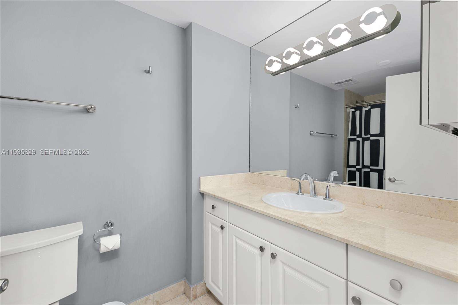 HAMPTONS SOUTH - 20201 Country Club Dr, Aventura, FL 33180 | Picture 27