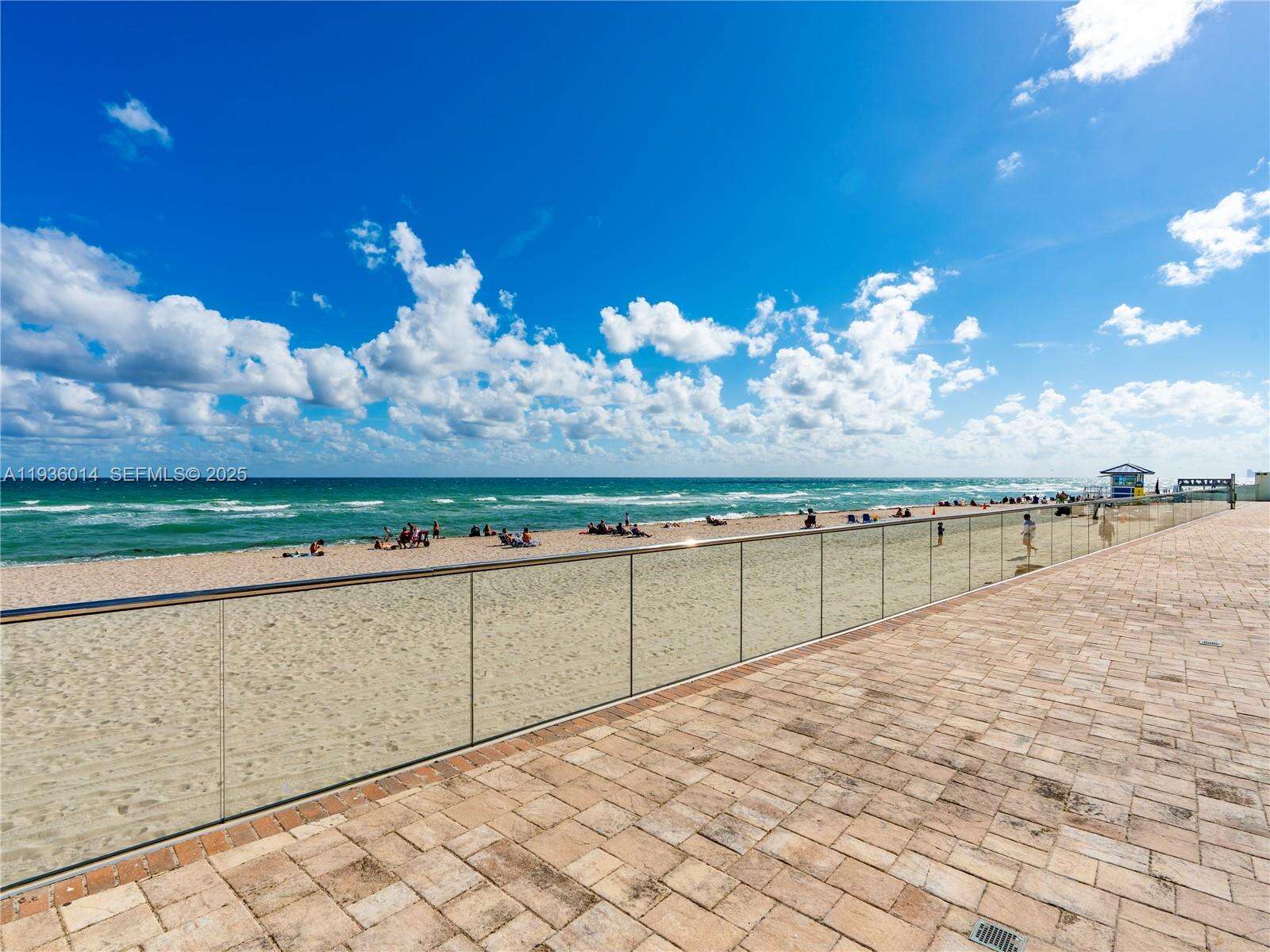 Sea Air Towers at 3725 Ocean Dr, Hollywood, FL 33019 - For Sale photo 15