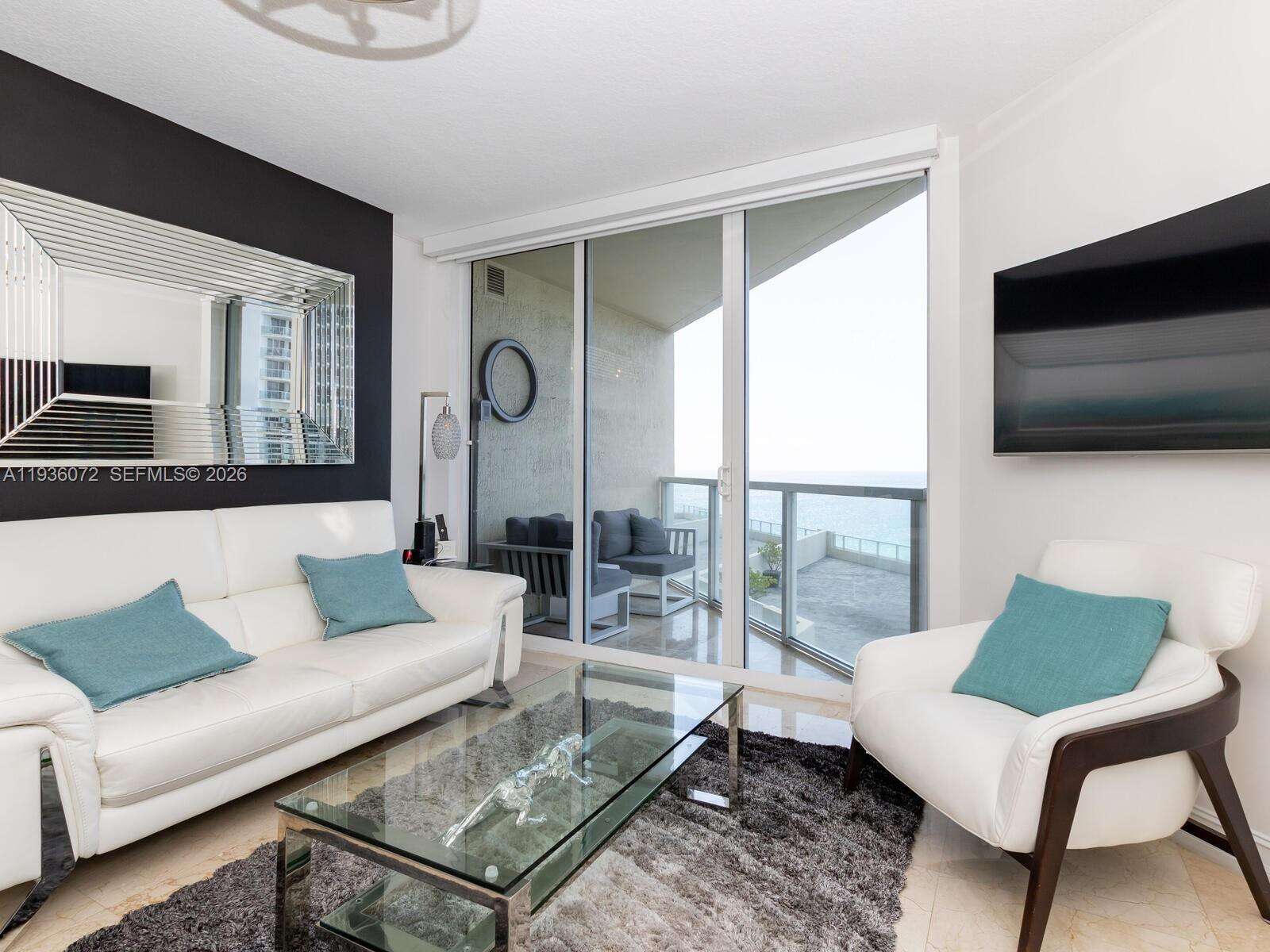 La Perla at 16699 Collins Ave, Sunny Isles Beach, FL 33160 - For Sale photo 2