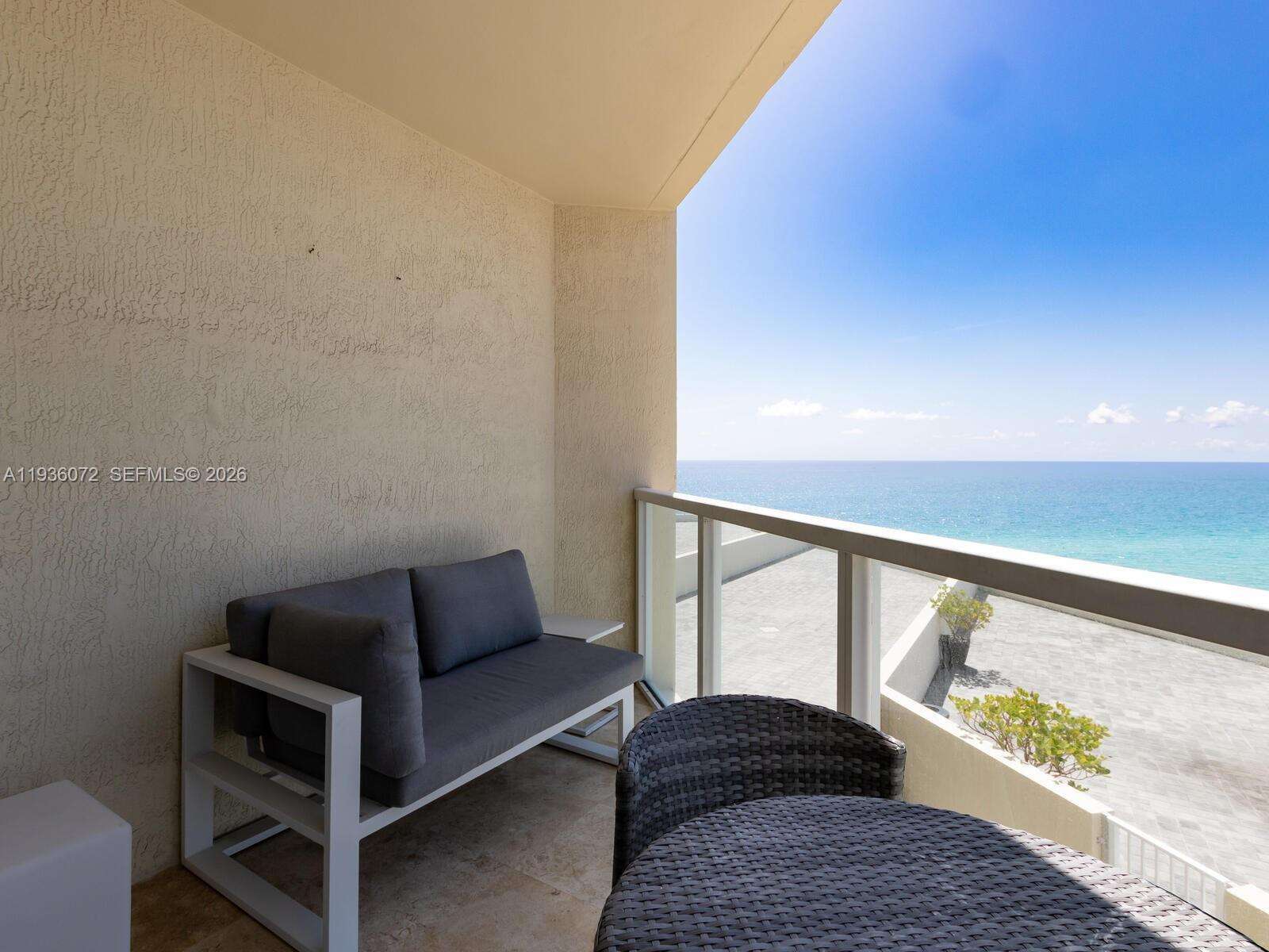 La Perla at 16699 Collins Ave, Sunny Isles Beach, FL 33160 - For Sale photo 34