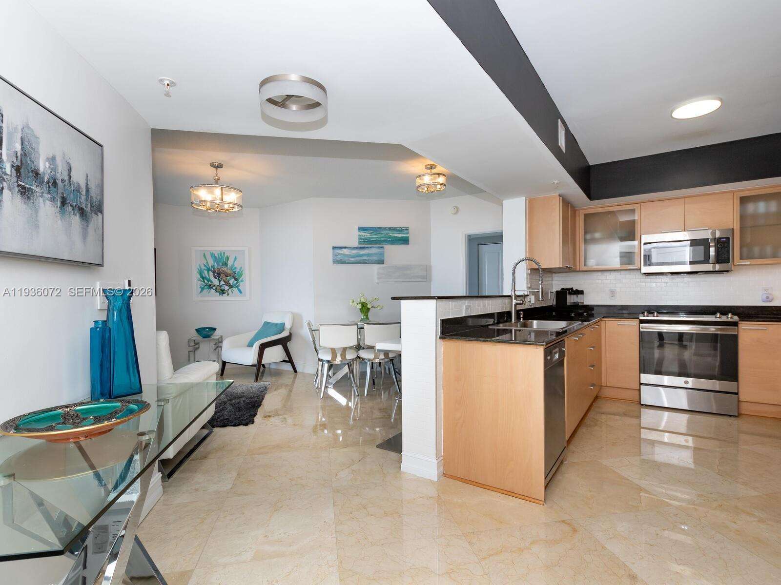 La Perla at 16699 Collins Ave, Sunny Isles Beach, FL 33160 - For Sale photo 9