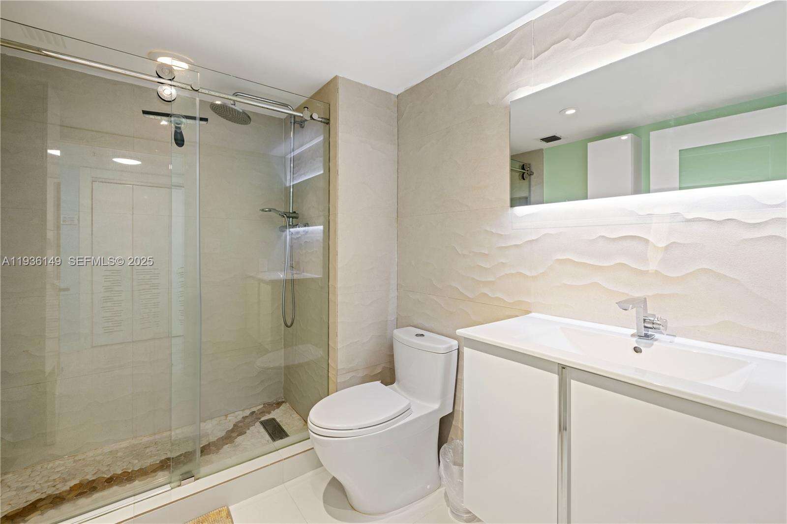 THE FLORIDIAN - 650 W Ave, Miami Beach, FL 33139 | Picture 17