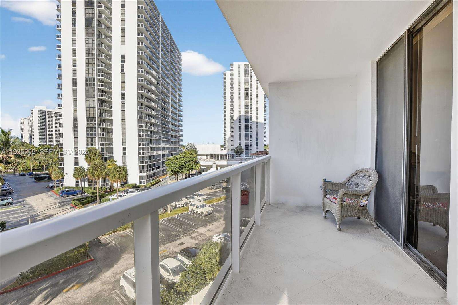 Hamptons West at 20281 Country Club Dr, Aventura, FL 33180 - For Sale photo 45