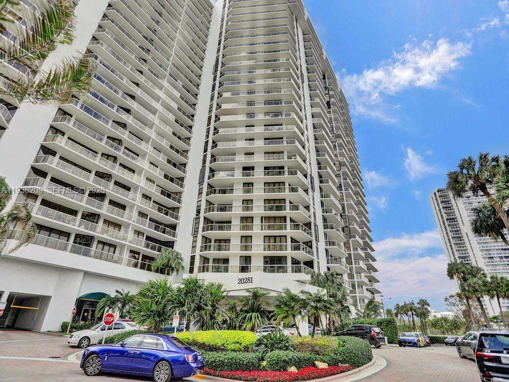 Hamptons West at 20281 Country Club Dr, Aventura, FL 33180 - For Sale photo 6