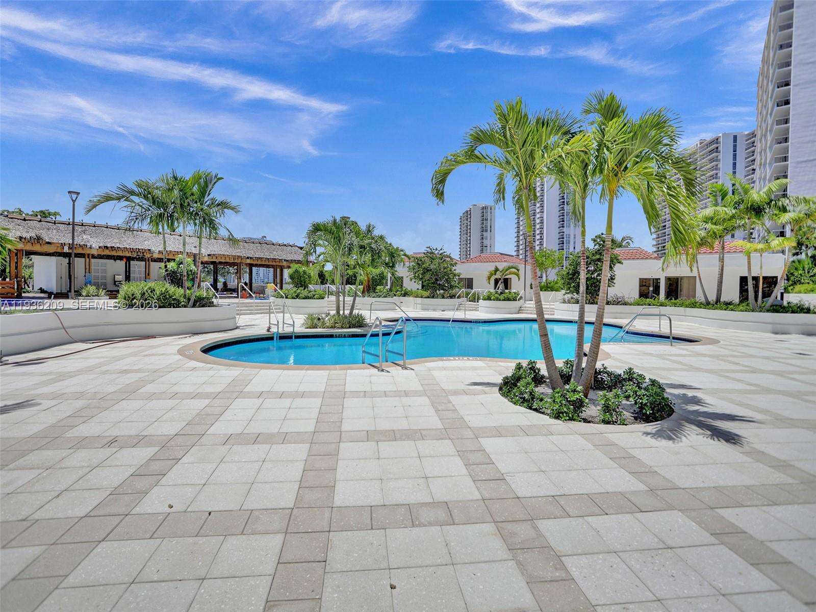 Hamptons West at 20281 Country Club Dr, Aventura, FL 33180 - For Sale photo 58