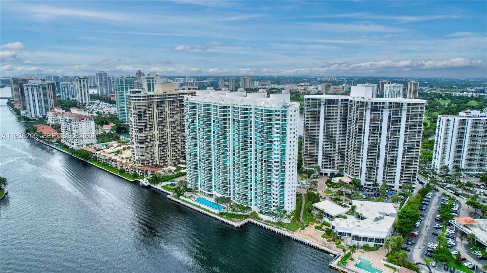 Hamptons West at 20281 Country Club Dr, Aventura, FL 33180 - For Sale photo 66