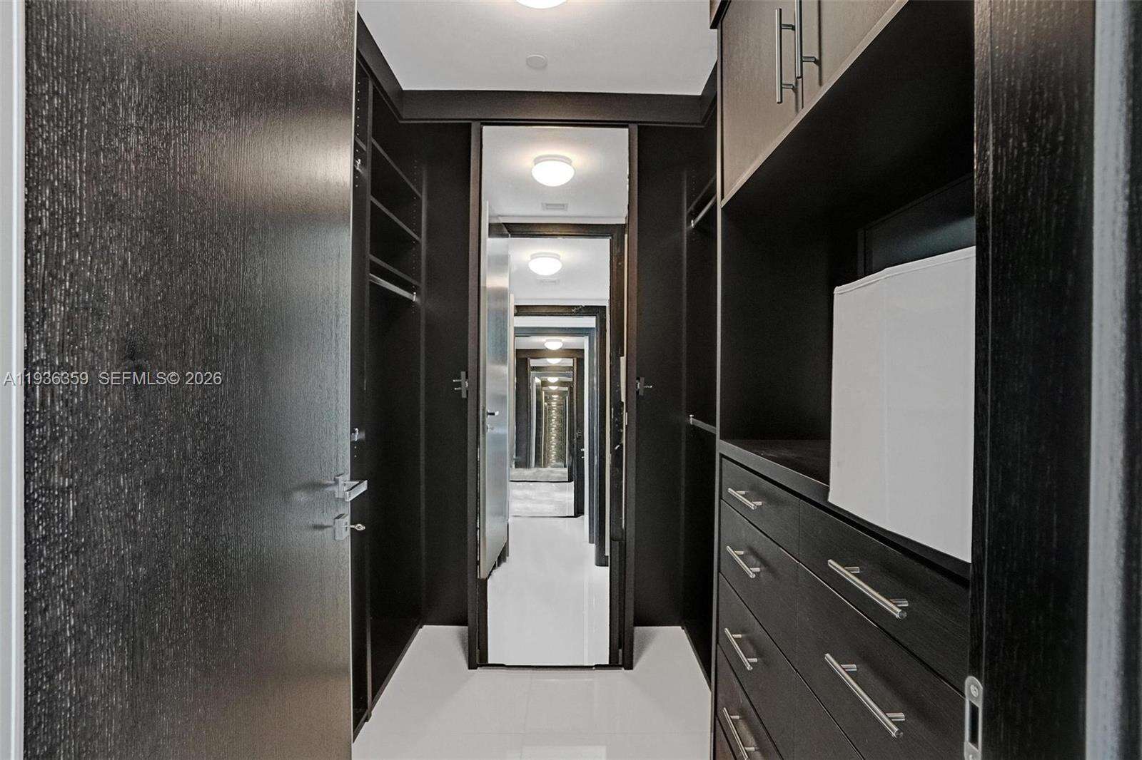 TDR TOWER III - 15811 Collins Ave, Sunny Isles Beach, FL 33160 | Picture 22