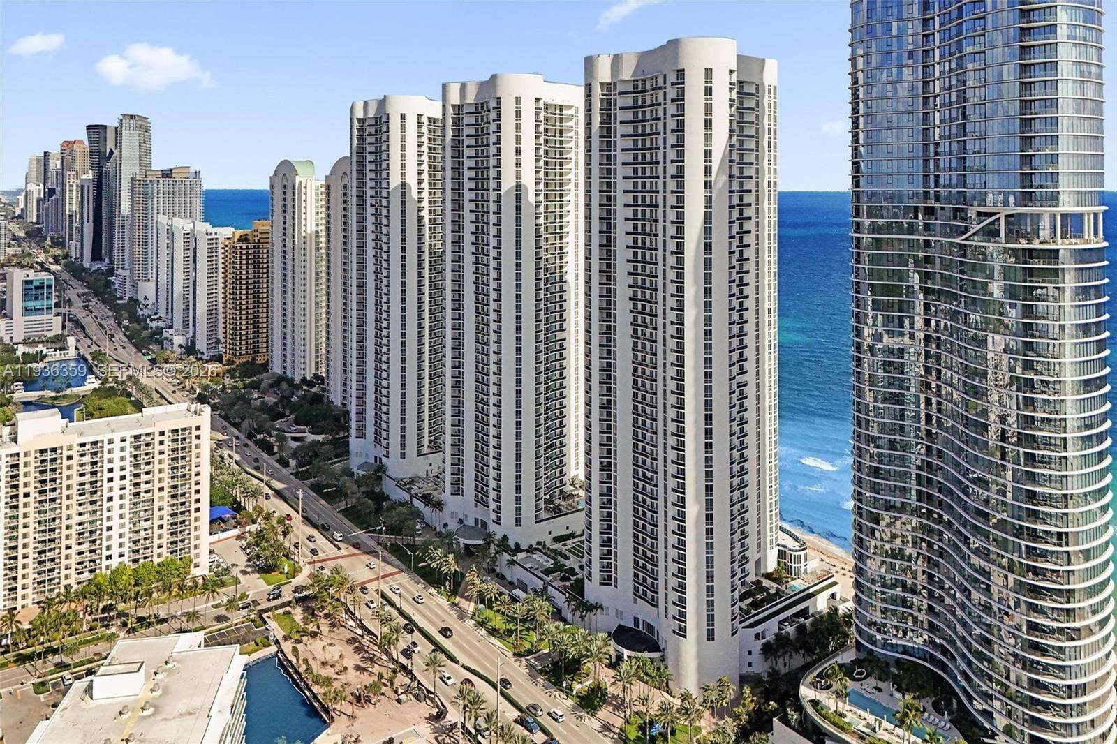 TDR TOWER III - 15811 Collins Ave, Sunny Isles Beach, FL 33160 | Picture 4