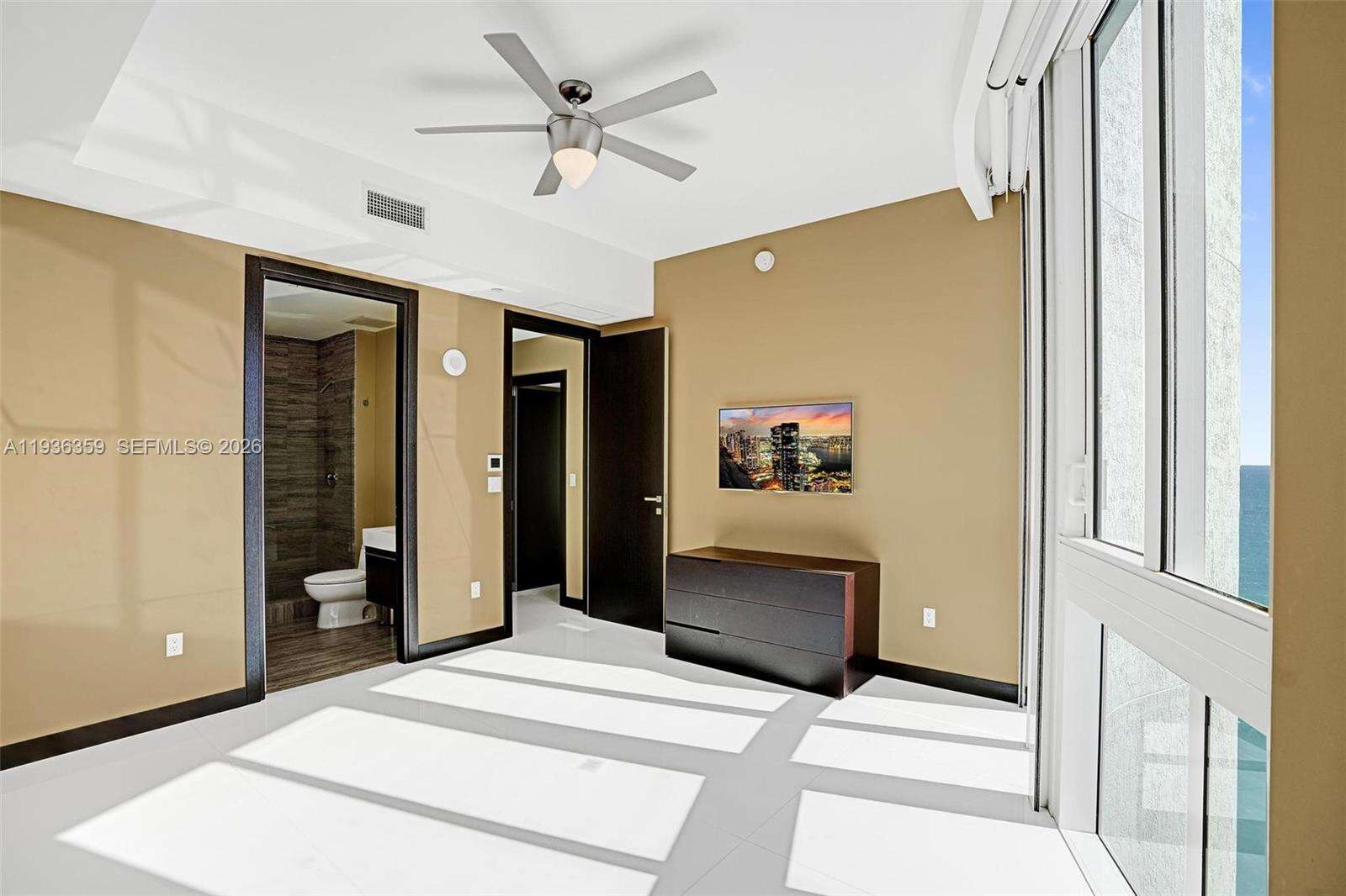 TDR TOWER III - 15811 Collins Ave, Sunny Isles Beach, FL 33160 | Picture 40