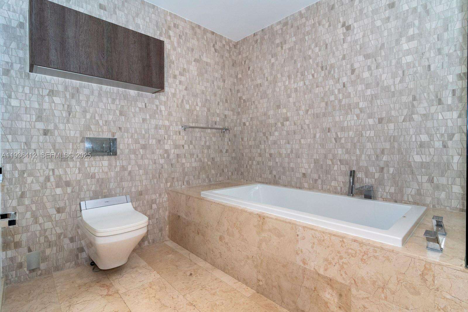 Reach Brickell at 68 6 St, Miami, FL 33131 - For Sale photo 25