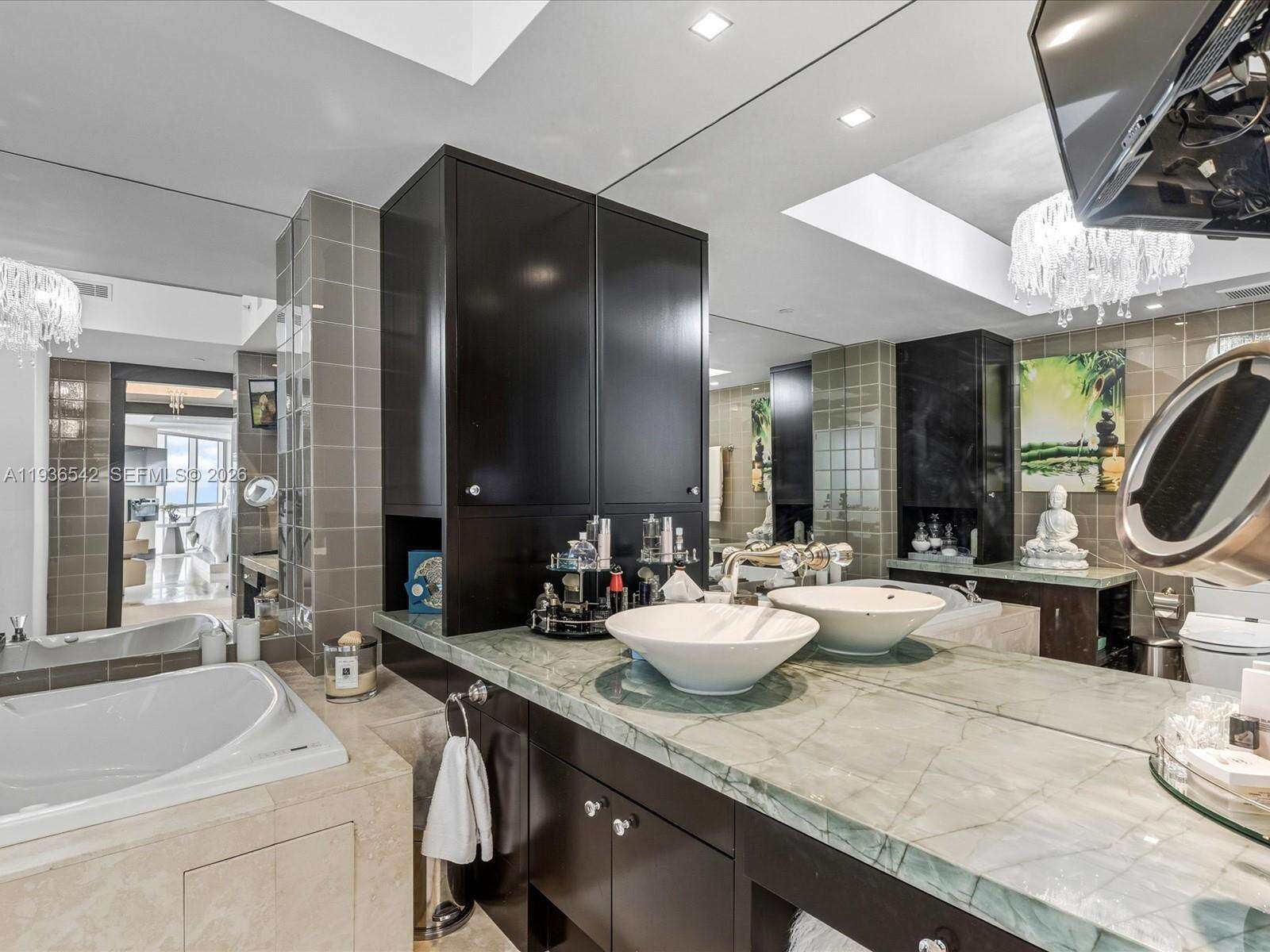 TRUMP ROYALE - 18201 Collins Ave, Sunny Isles Beach, FL 33160 | Picture 54