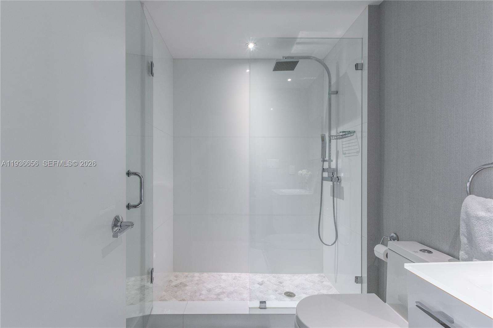 OCEAN FOUR - 17201 Collins Ave, Sunny Isles Beach, FL 33160 | Picture 23