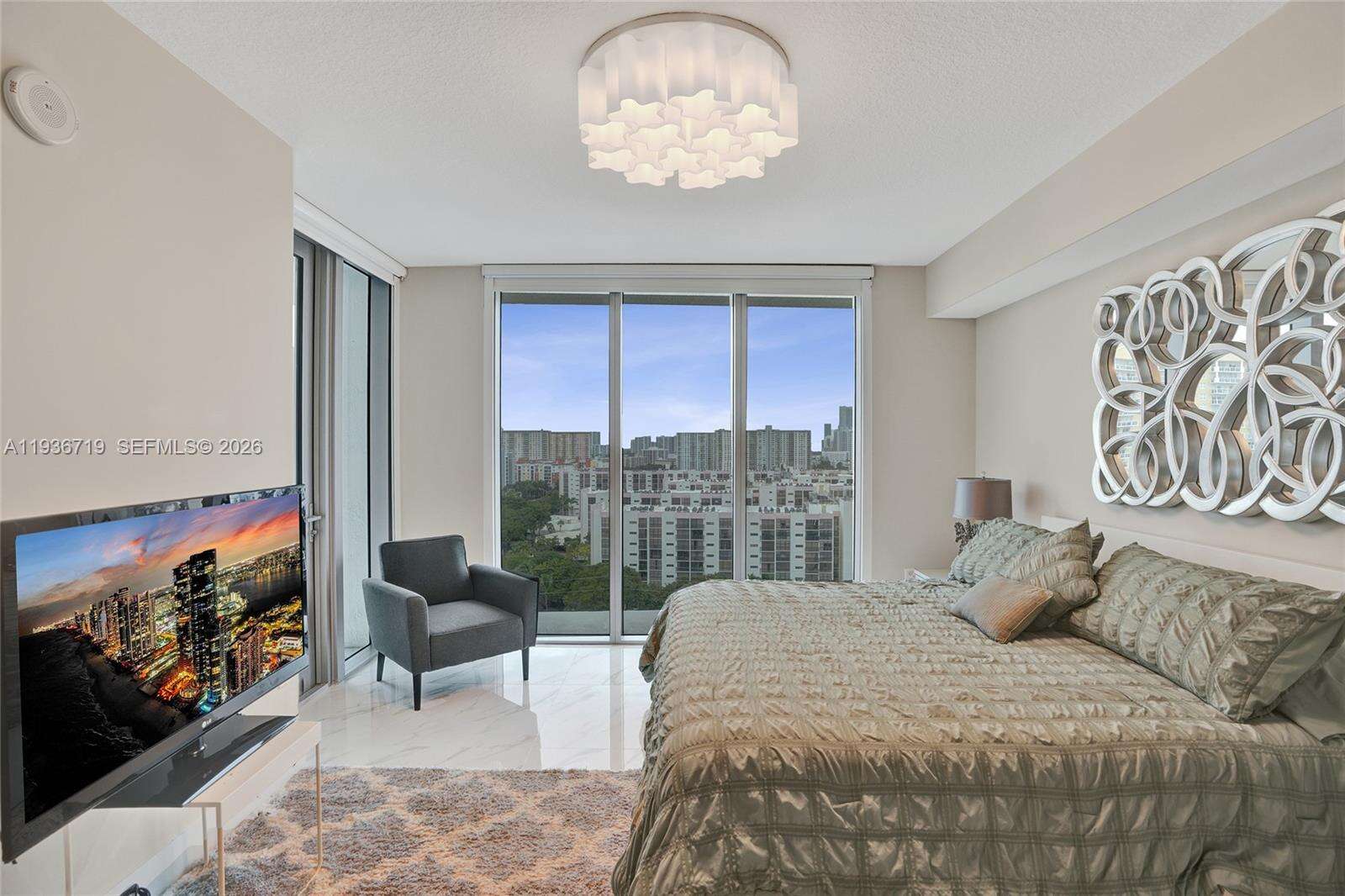 PARQUE TOWERS - 300 Sunny Isles Blvd, Sunny Isles Beach, FL 33160 | Picture 12