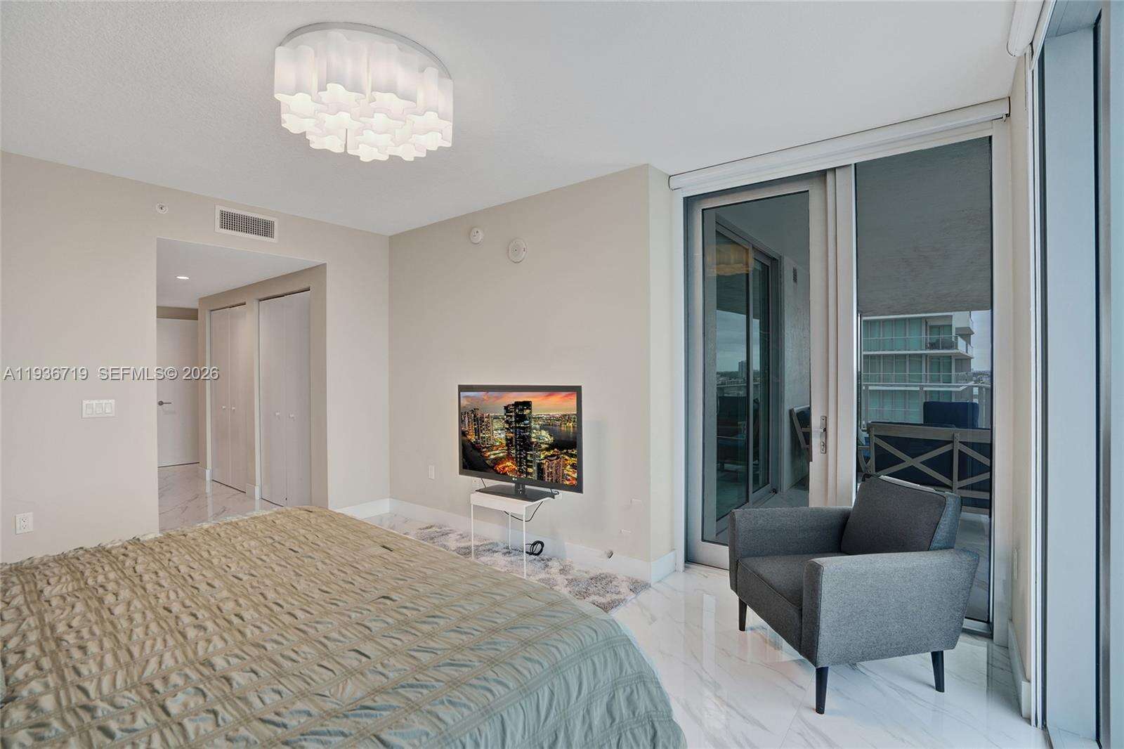 PARQUE TOWERS - 300 Sunny Isles Blvd, Sunny Isles Beach, FL 33160 | Picture 14
