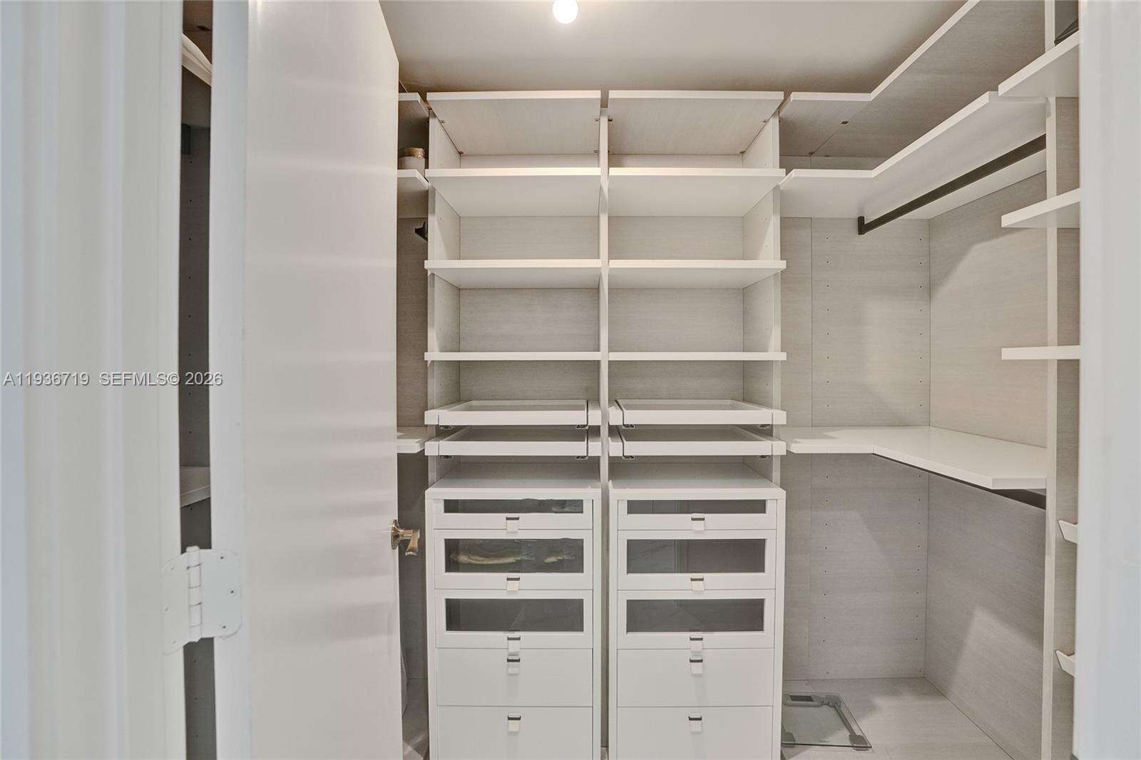 PARQUE TOWERS - 300 Sunny Isles Blvd, Sunny Isles Beach, FL 33160 | Picture 29