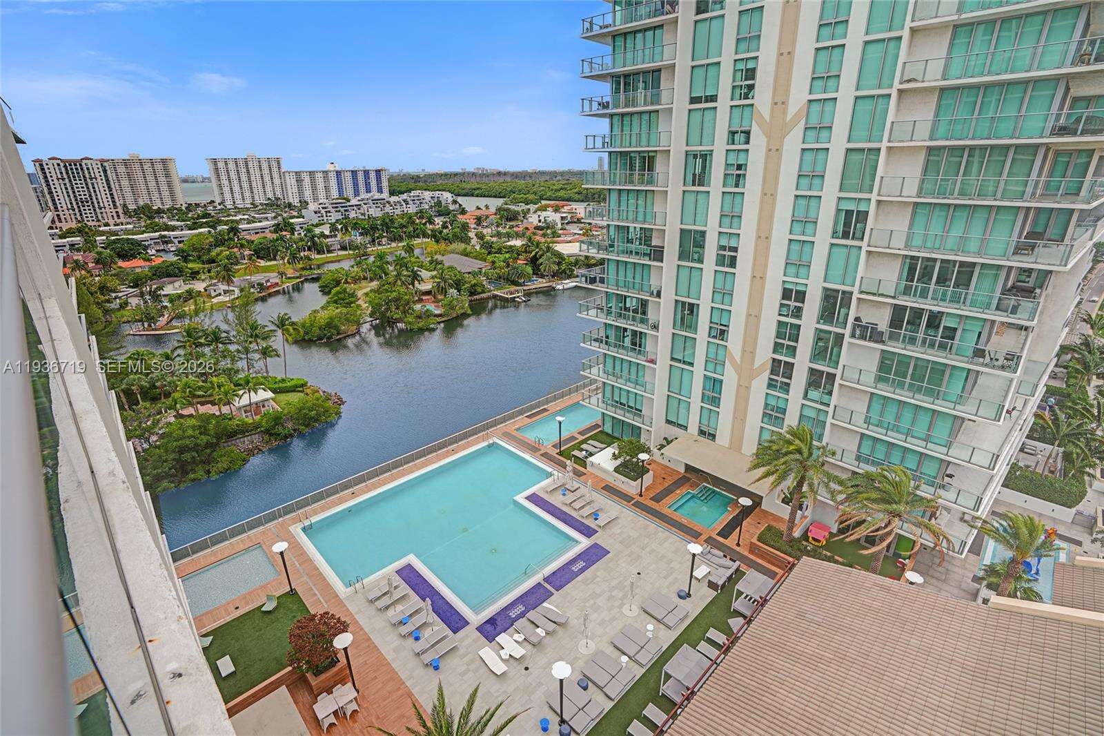 PARQUE TOWERS - 300 Sunny Isles Blvd, Sunny Isles Beach, FL 33160 | Picture 31