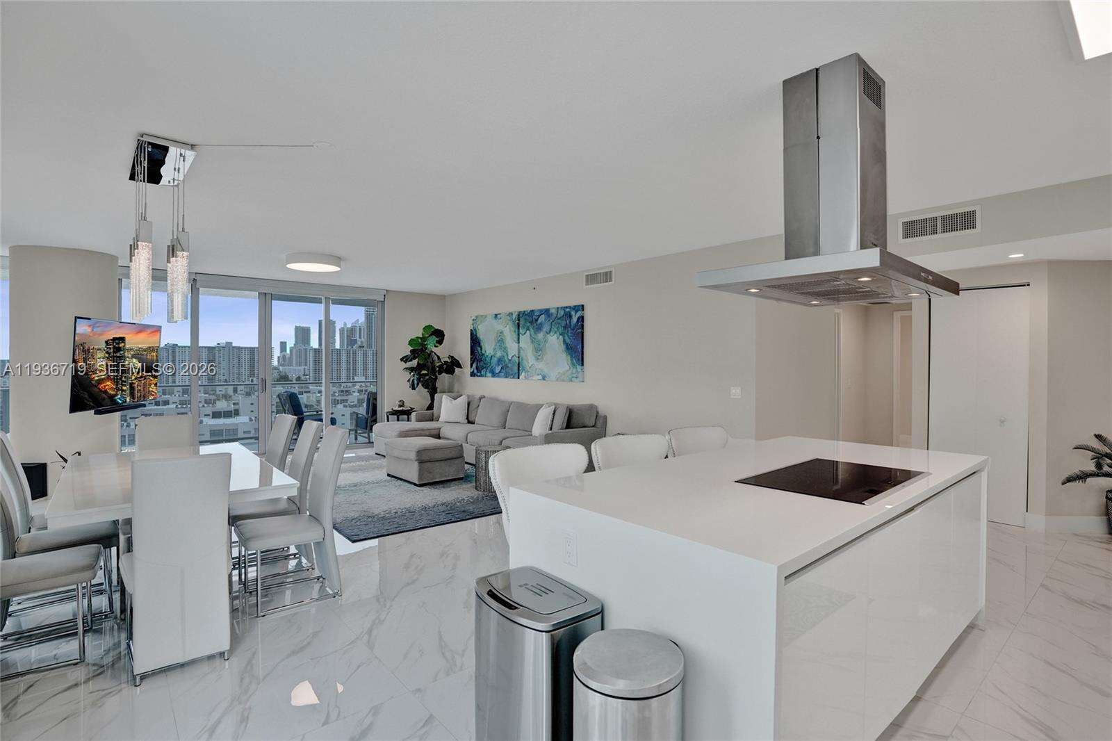 PARQUE TOWERS - 300 Sunny Isles Blvd, Sunny Isles Beach, FL 33160 | Picture 10