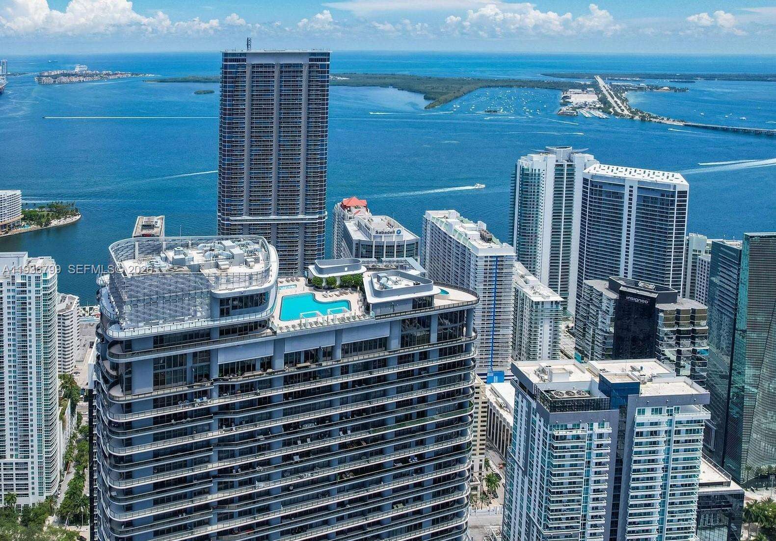 Brickell Flatiron at 1000 Brickell Plz, Miami, FL 33131 - For Sale photo 22