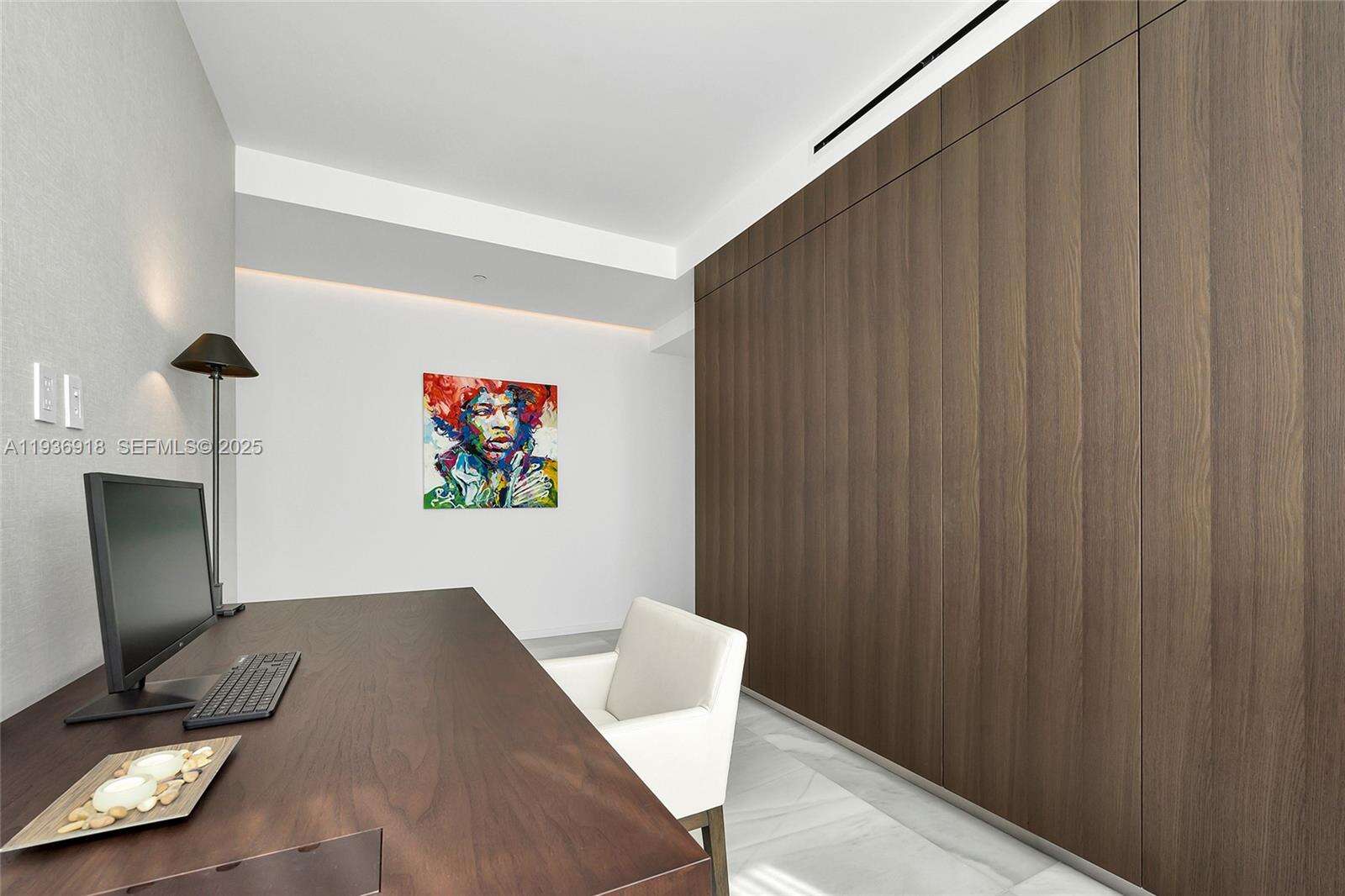 2000 OCEAN - 2000 Ocean Dr, Hallandale Beach, FL 33009 | Picture 23