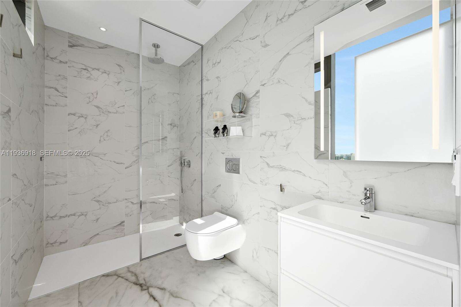 2000 OCEAN - 2000 Ocean Dr, Hallandale Beach, FL 33009 | Picture 26