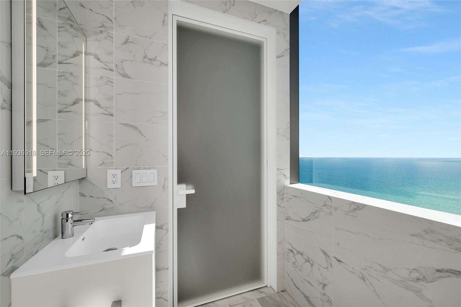 2000 OCEAN - 2000 Ocean Dr, Hallandale Beach, FL 33009 | Picture 27