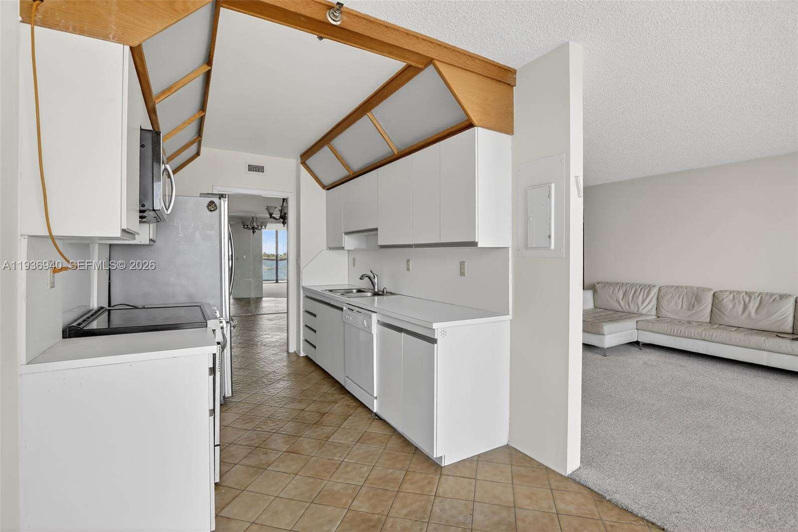 Turnberry Isle at 19707 Turnberry Way, Aventura, FL 33180 - For Sale photo 16