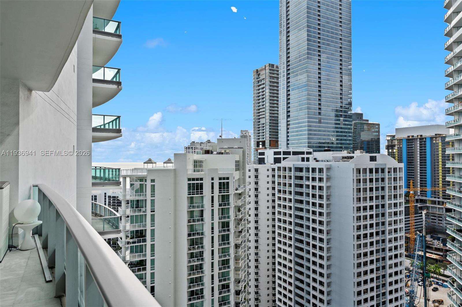 JADE RESIDENCES AT BRICKELL BAY - 1331 Brickell Bay Dr, Miami, FL 33131 | Picture 24