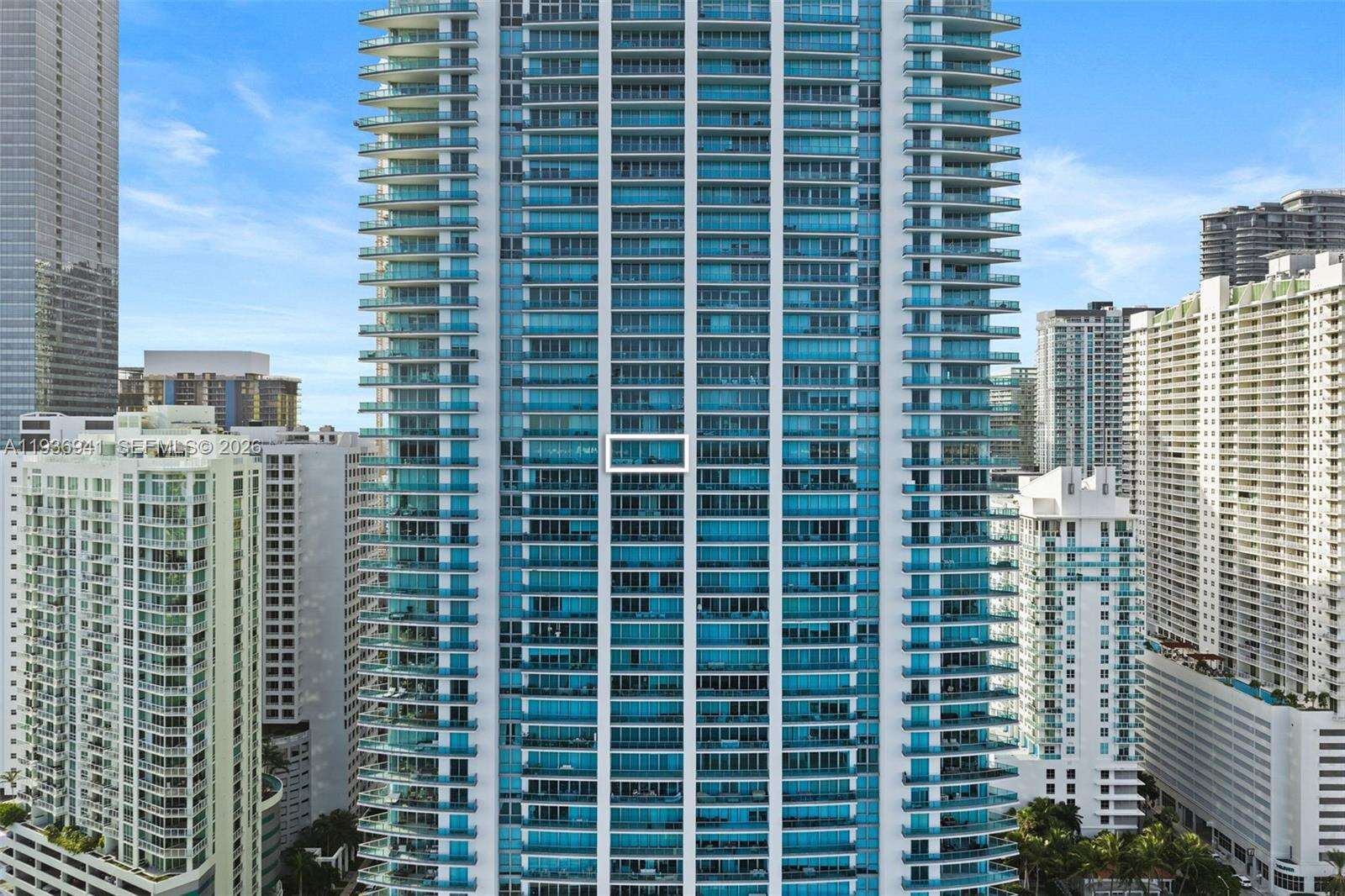 JADE RESIDENCES AT BRICKELL BAY - 1331 Brickell Bay Dr, Miami, FL 33131 | Picture 28