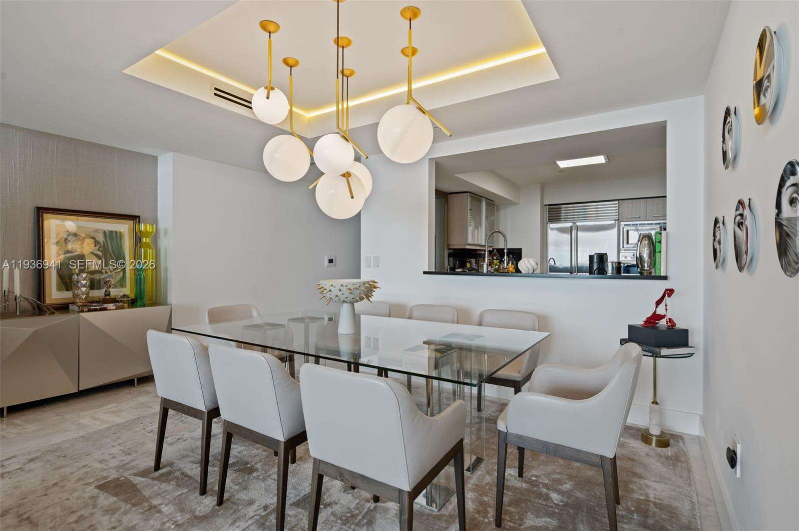 JADE RESIDENCES AT BRICKELL BAY - 1331 Brickell Bay Dr, Miami, FL 33131 | Picture 4