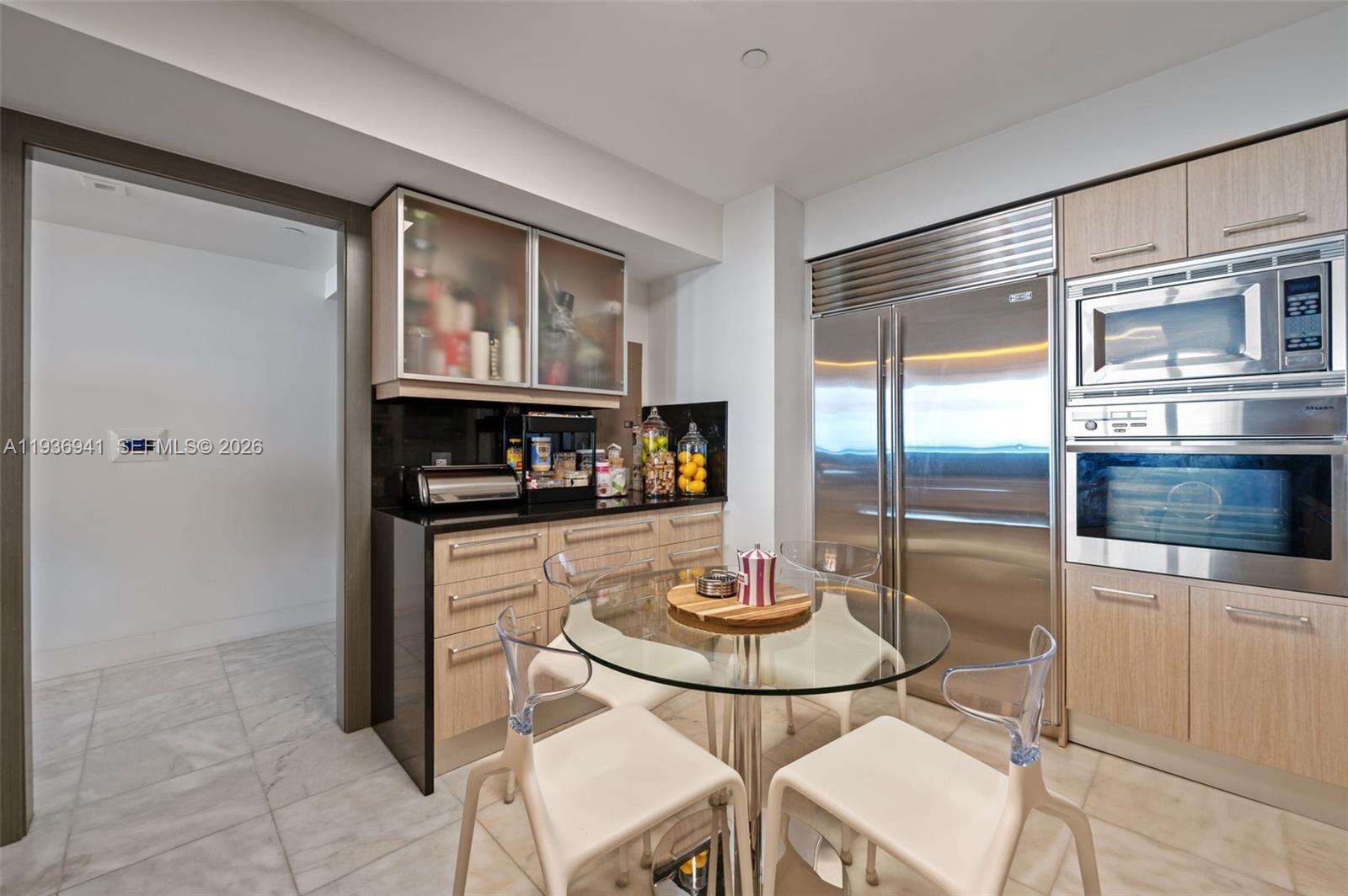 JADE RESIDENCES AT BRICKELL BAY - 1331 Brickell Bay Dr, Miami, FL 33131 | Picture 6