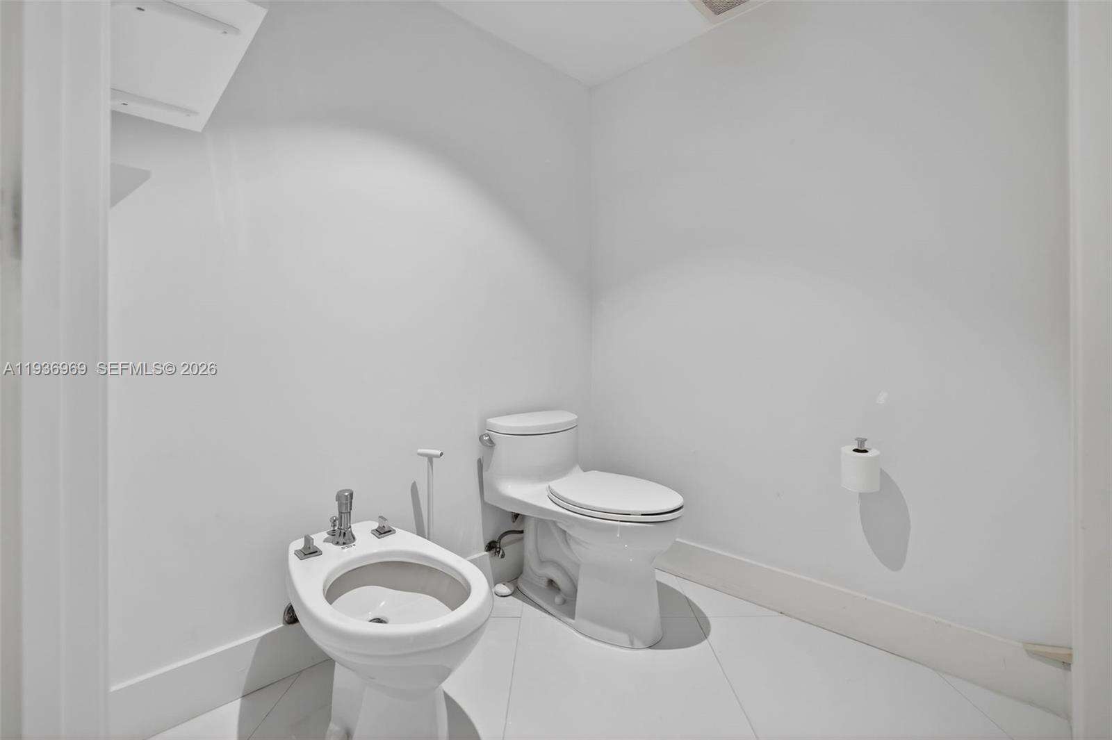 100 HIDDEN BAY - 3370 Hidden Bay Dr, Aventura, FL 33180 | Picture 49