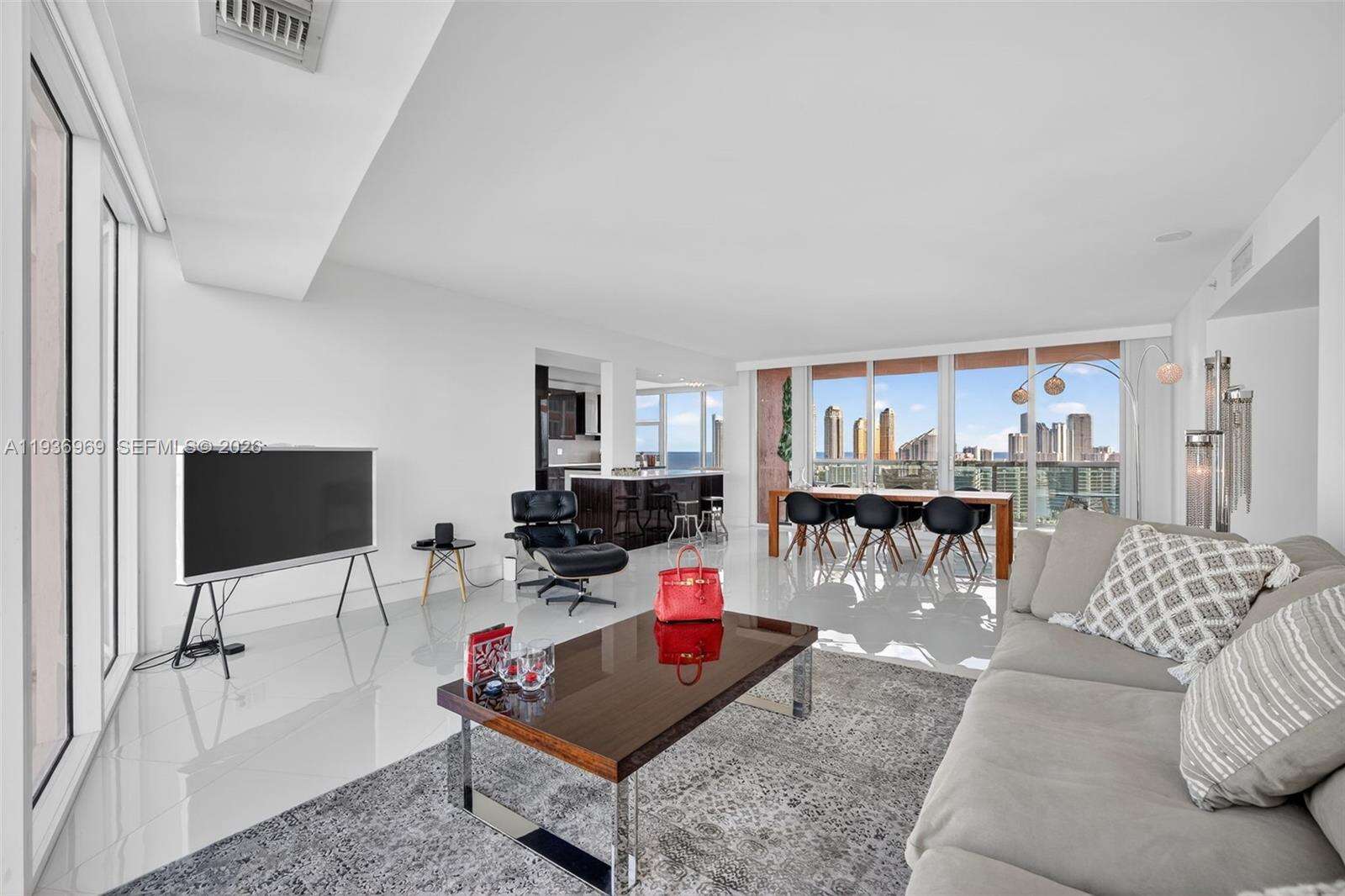 100 HIDDEN BAY - 3370 Hidden Bay Dr, Aventura, FL 33180 | Picture 9