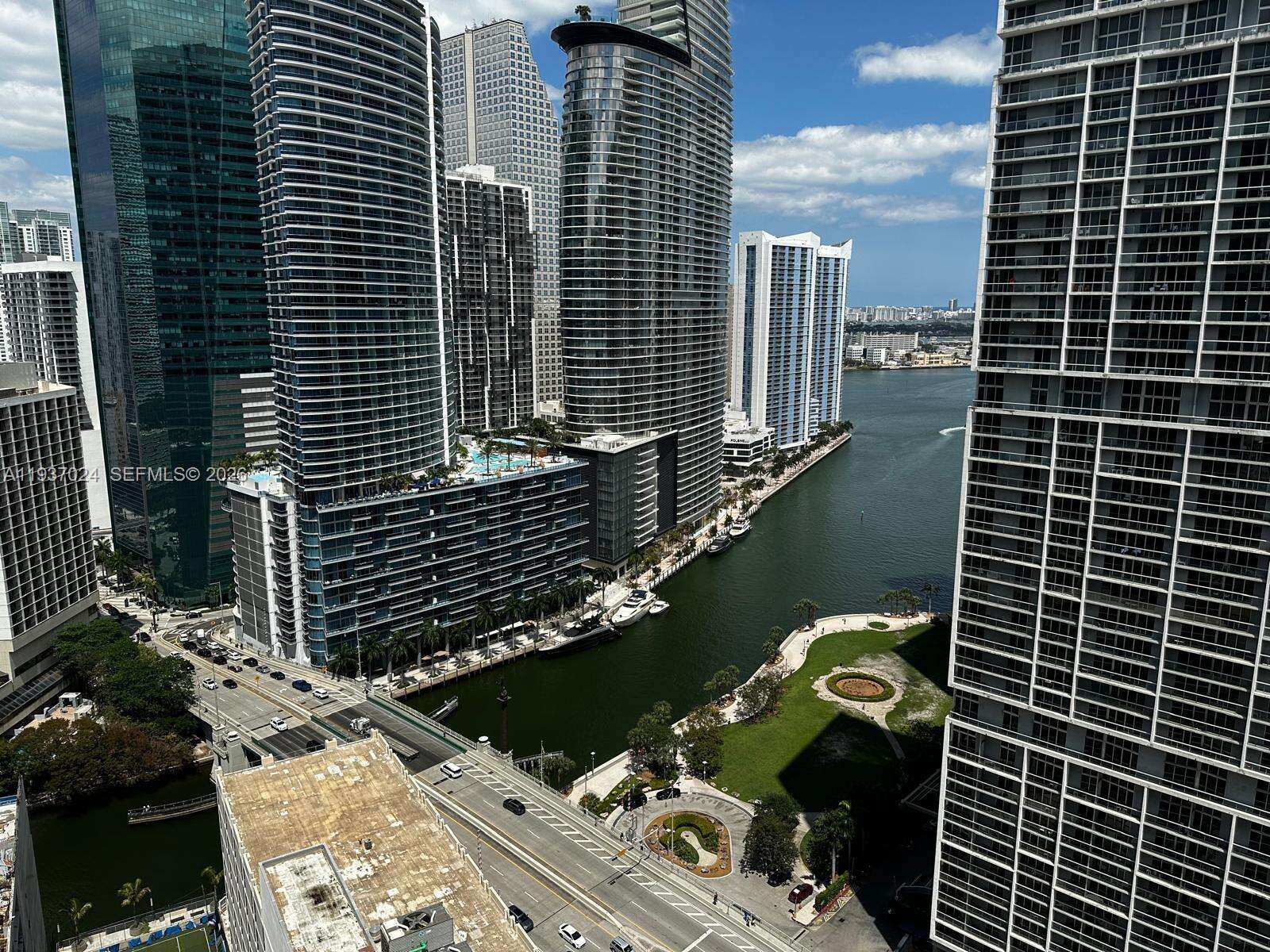 500 Brickell at 500 Brickell Ave, Miami, FL 33131 - For Sale photo 1