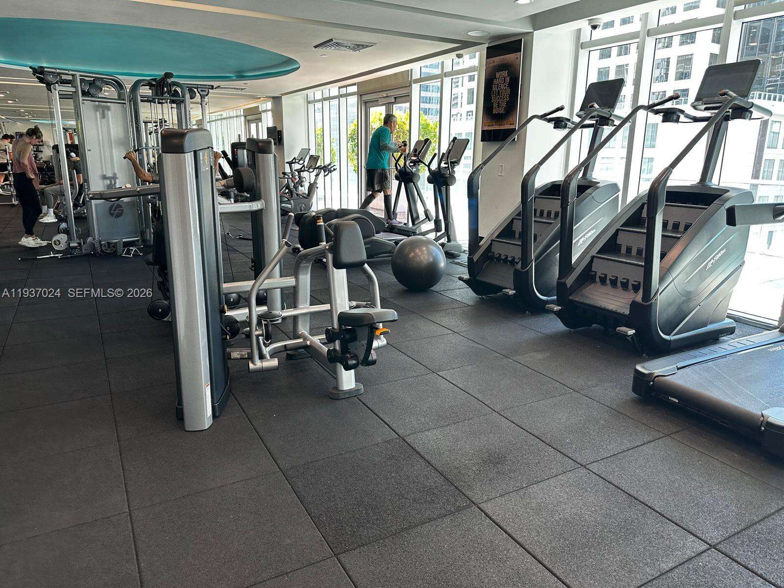 500 Brickell at 500 Brickell Ave, Miami, FL 33131 - For Sale photo 25