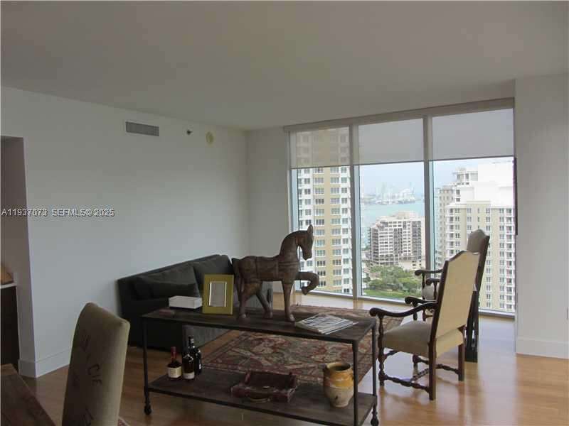 ICON BRICKELL NO TWO - 495 Brickell Ave, Miami, FL 33131 | Picture 14