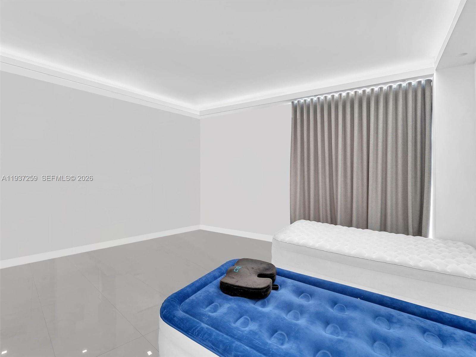 TURNBERRY ISLE - 19707 Turnberry Way, Aventura, FL 33180 | Picture 20