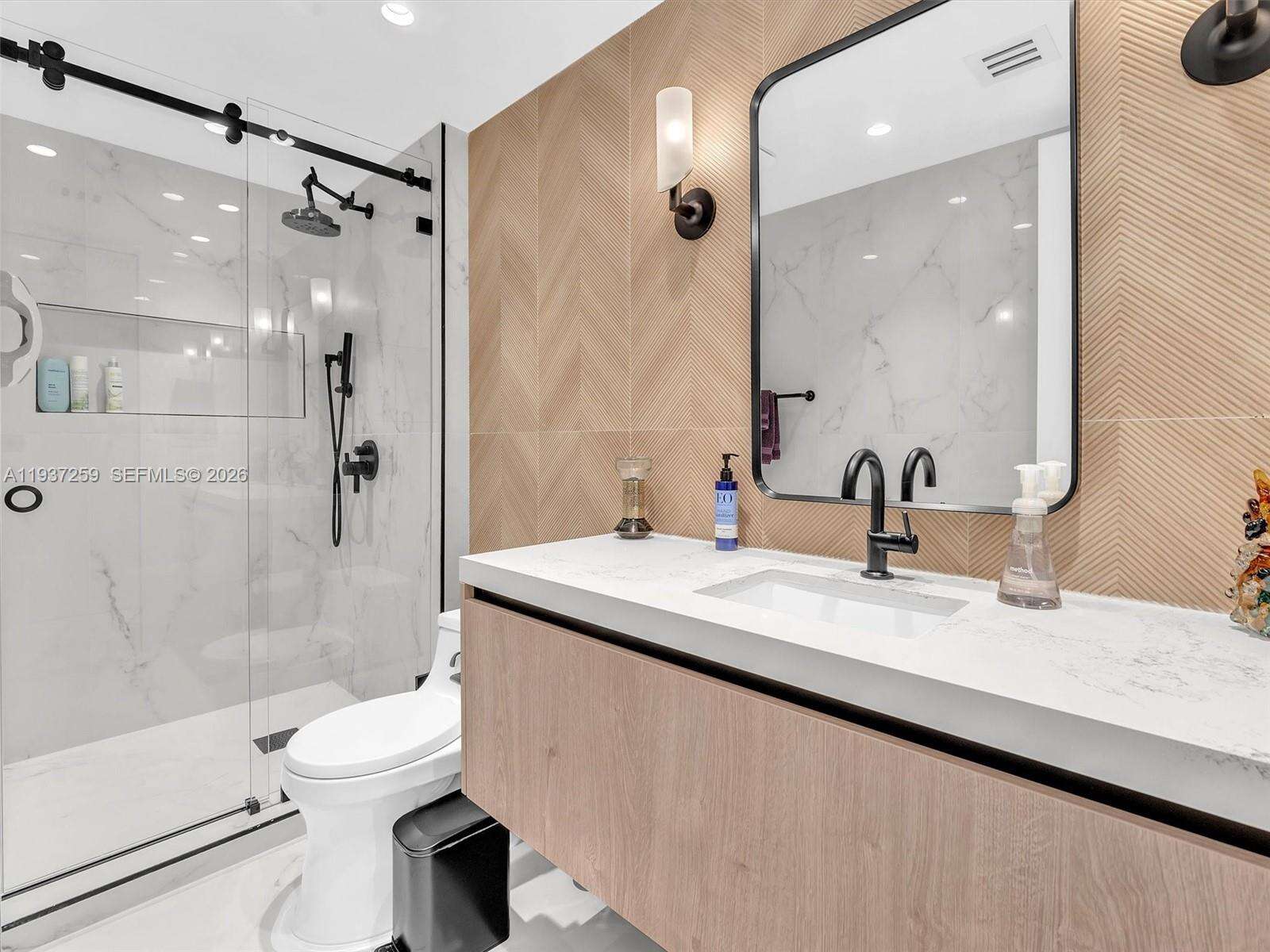 TURNBERRY ISLE - 19707 Turnberry Way, Aventura, FL 33180 | Picture 21