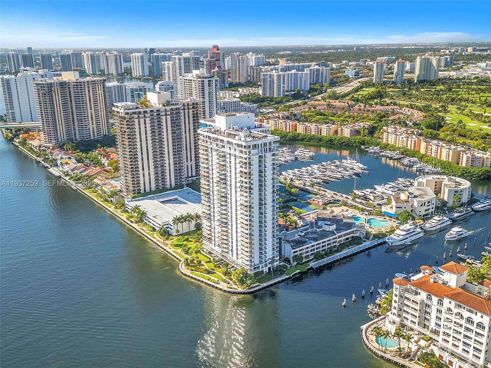 TURNBERRY ISLE - 19707 Turnberry Way, Aventura, FL 33180 | Picture 25