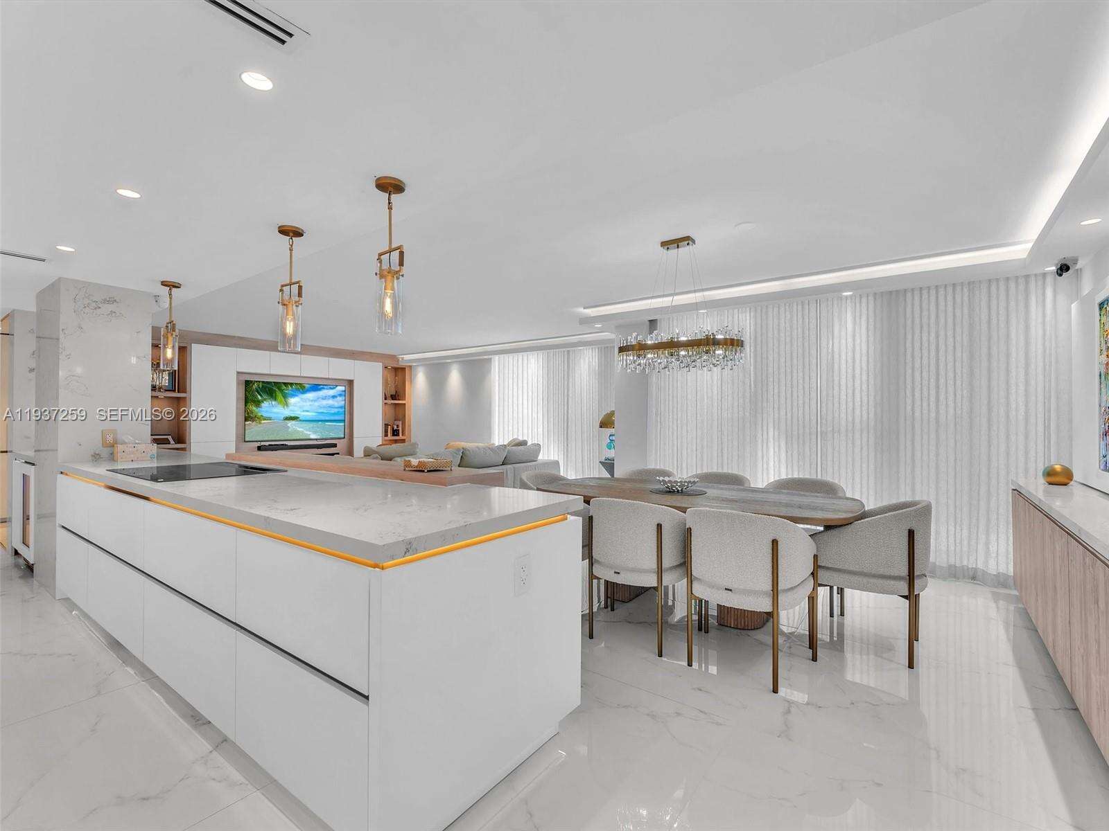 TURNBERRY ISLE - 19707 Turnberry Way, Aventura, FL 33180 | Picture 7